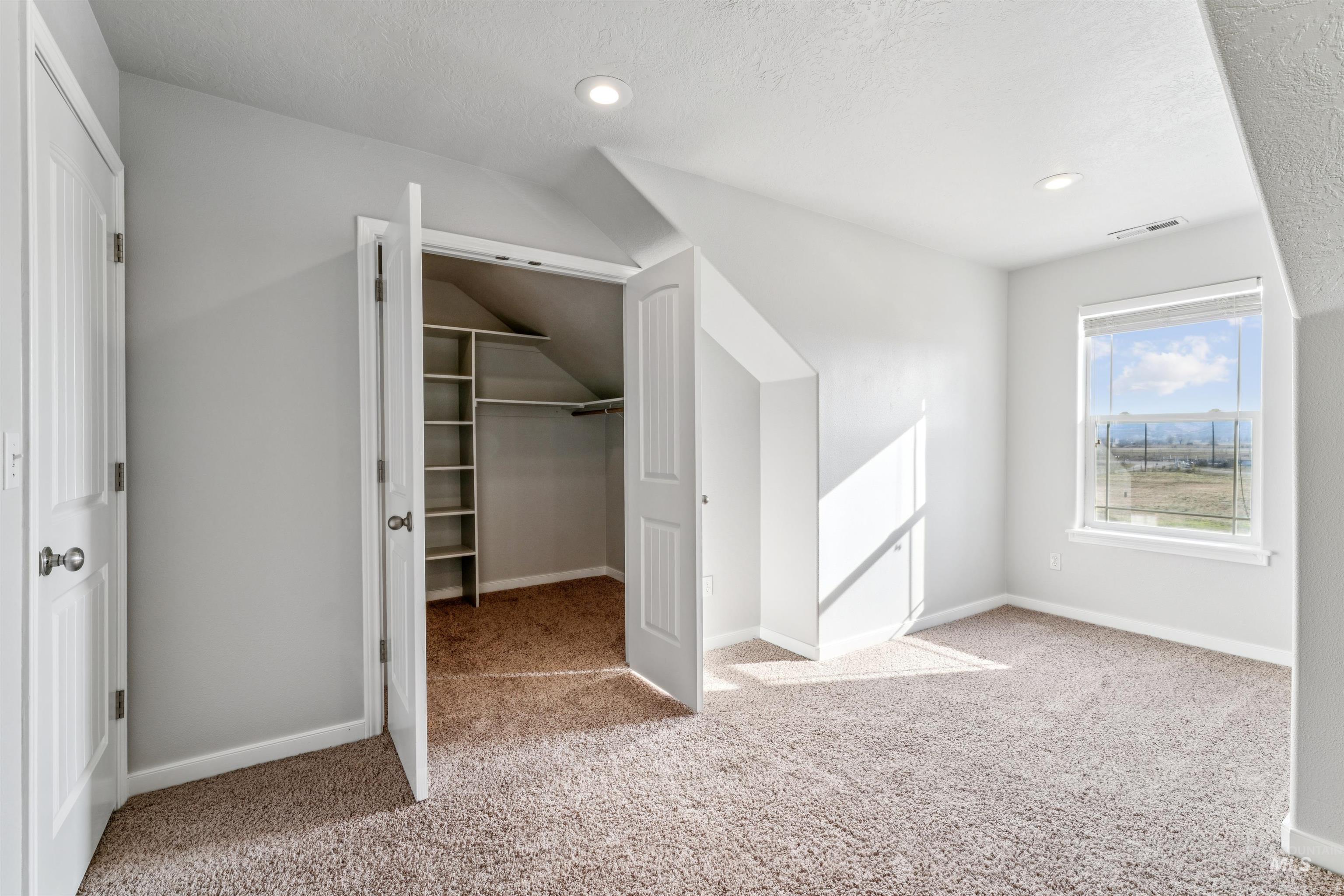 5740 W Hwy. 52, Emmett, Idaho 83617, 5 Bedrooms, 3.5 Bathrooms, Residential For Sale, Price $1,250,000,MLS 98973189