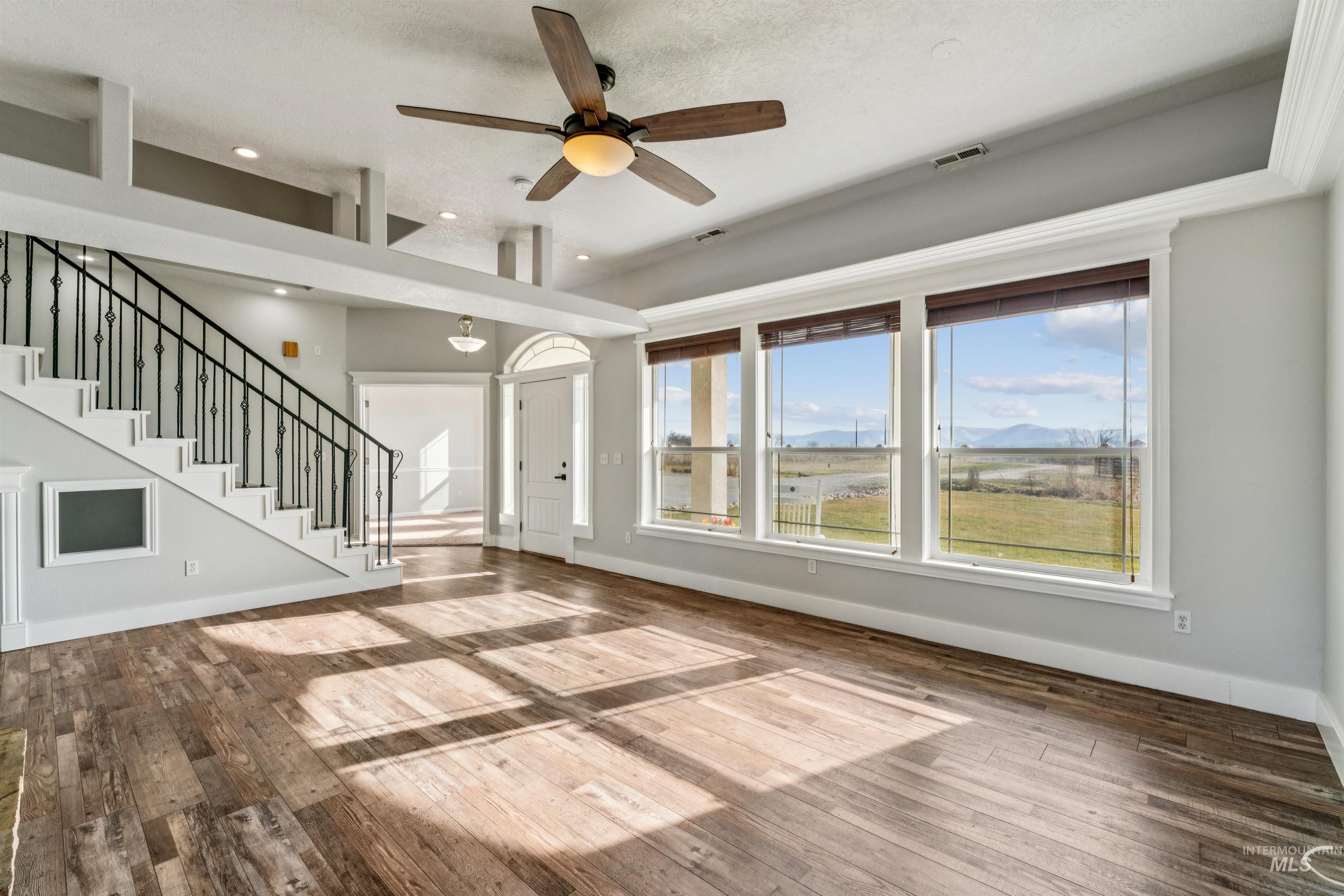 5740 W Hwy. 52, Emmett, Idaho 83617, 5 Bedrooms, 3.5 Bathrooms, Residential For Sale, Price $1,250,000,MLS 98973189