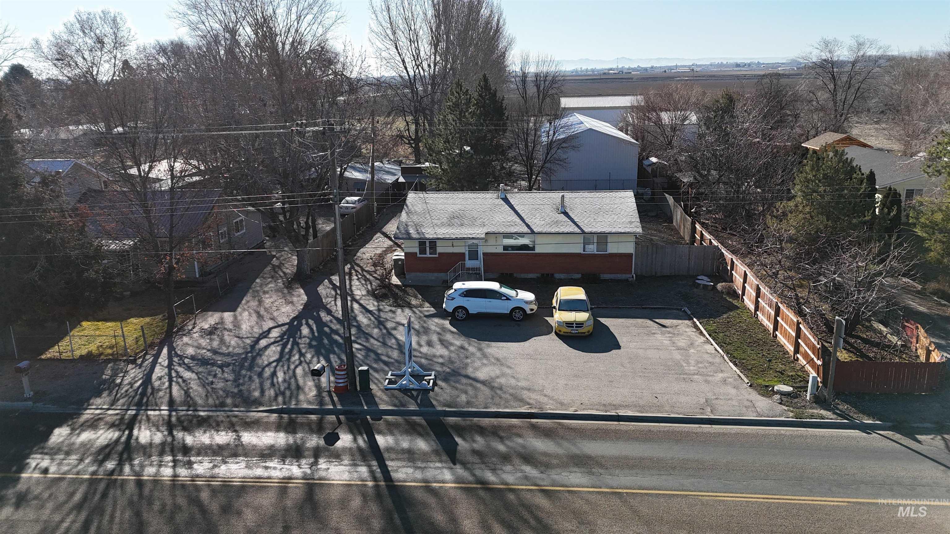 21567 Main Street, Greenleaf, Idaho 83626, 4 Bedrooms, 2 Bathrooms, Residential Income For Sale, Price $850,000,MLS 98973190