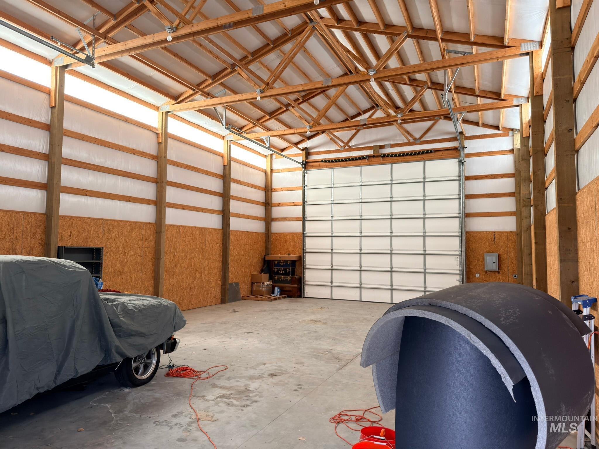 21567 Main Street, Greenleaf, Idaho 83626, 4 Bedrooms, 2 Bathrooms, Residential Income For Sale, Price $850,000,MLS 98973190