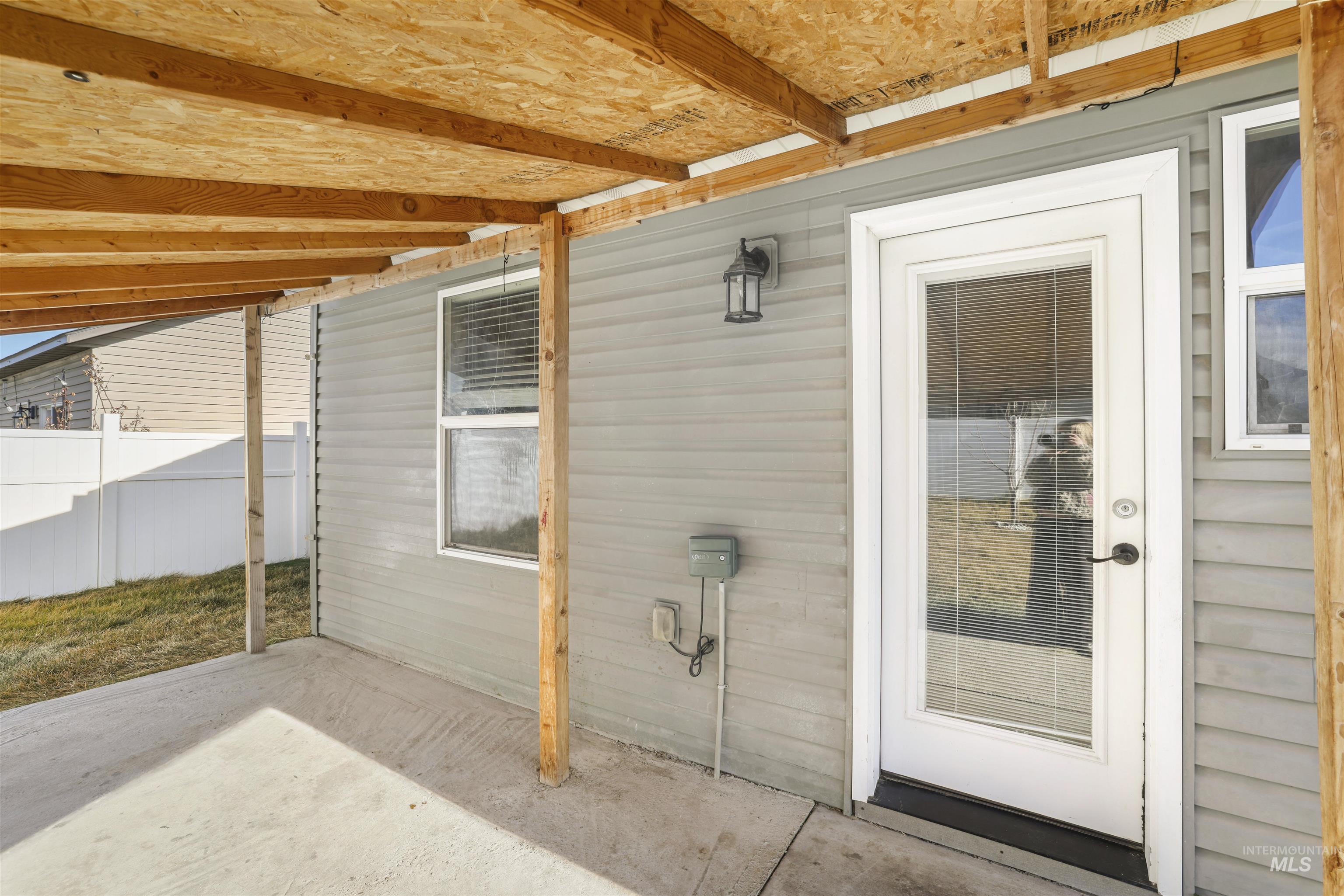 370 Feather Ave, Twin Falls, Idaho 83301, 3 Bedrooms, 2 Bathrooms, Residential For Sale, Price $335,000,MLS 98973192