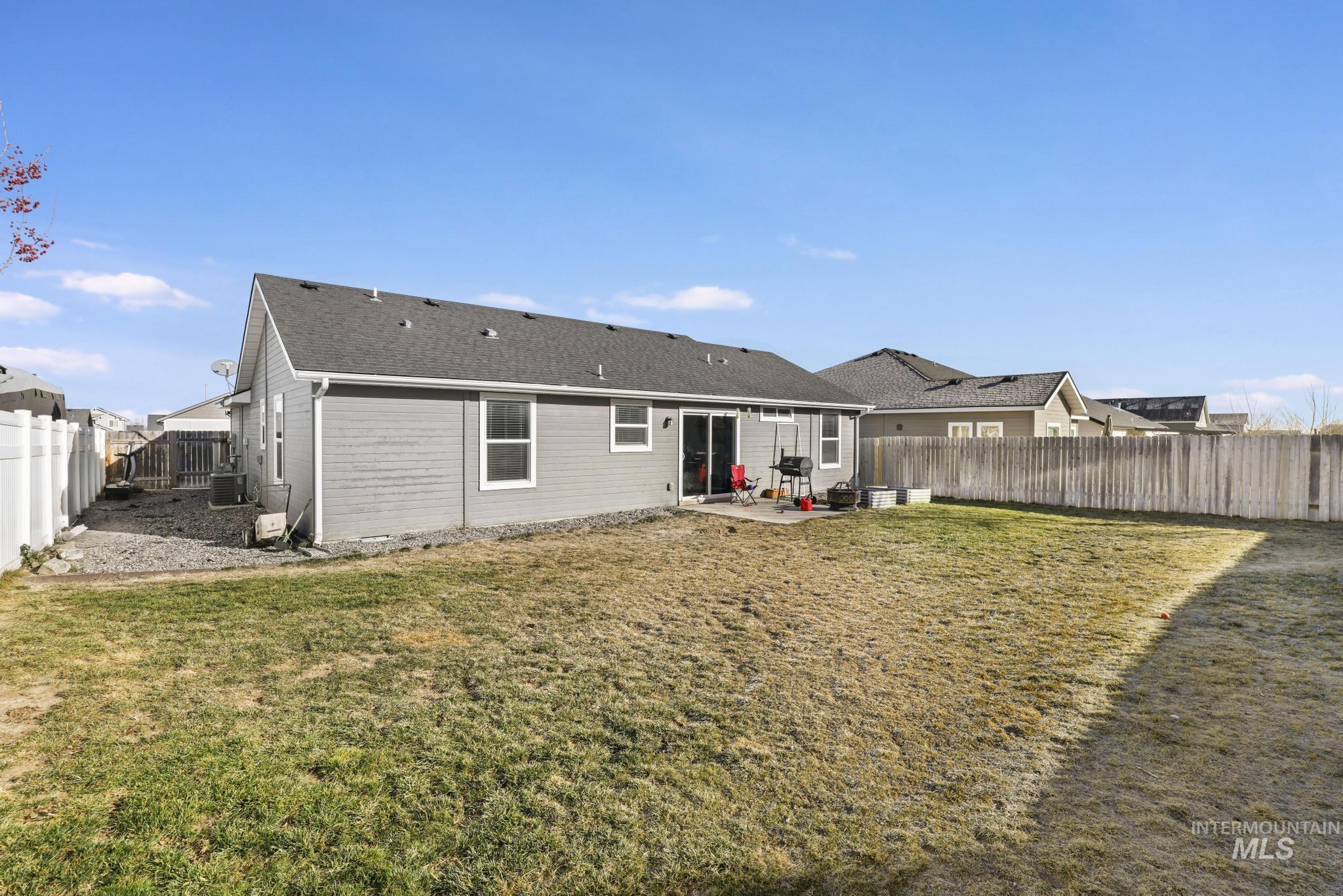 370 Feather Ave, Twin Falls, Idaho 83301, 3 Bedrooms, 2 Bathrooms, Residential For Sale, Price $335,000, 98973192