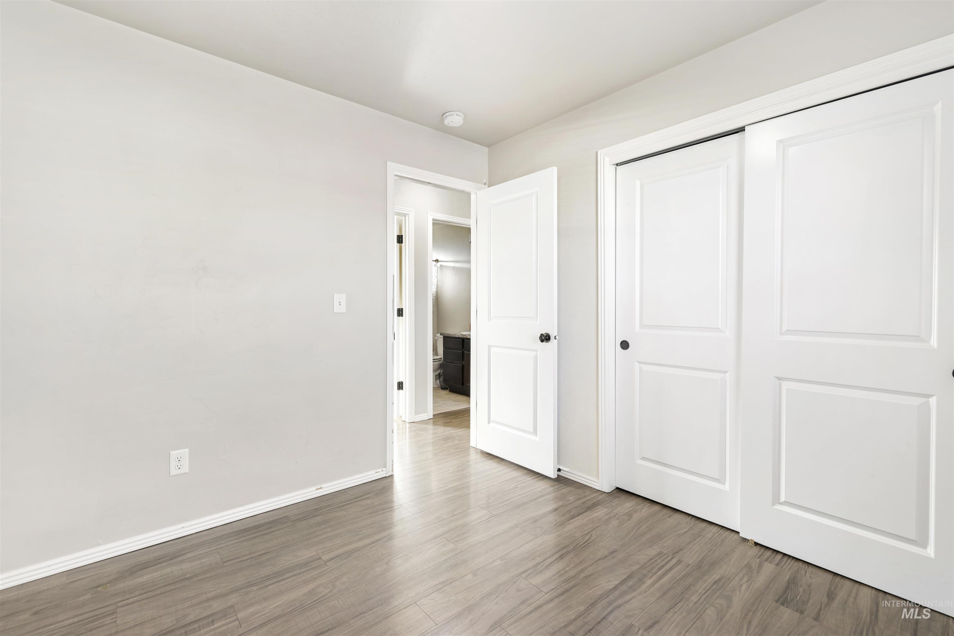 370 Feather Ave, Twin Falls, Idaho 83301, 3 Bedrooms, 2 Bathrooms, Residential For Sale, Price $335,000,MLS 98973192