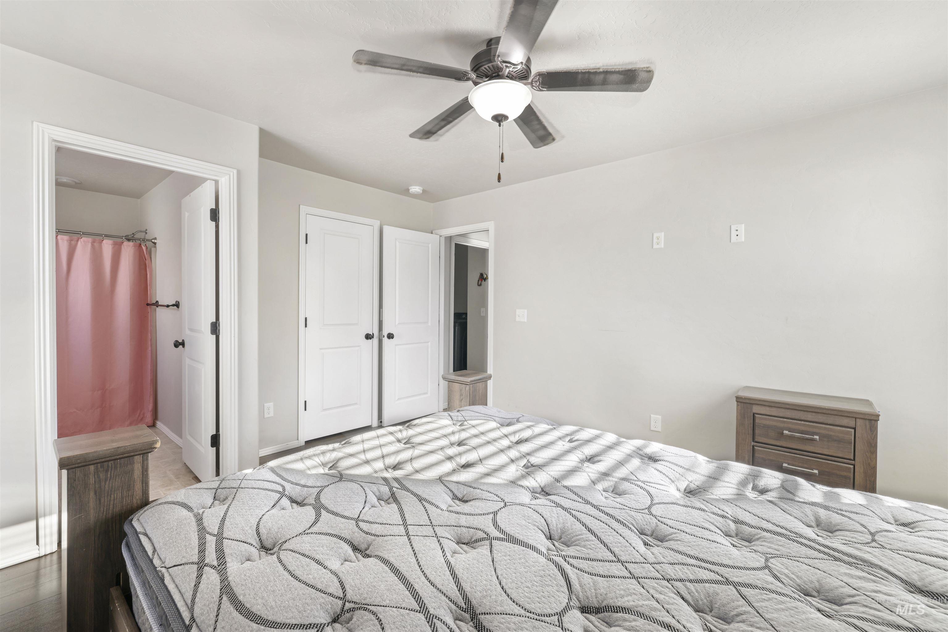 370 Feather Ave, Twin Falls, Idaho 83301, 3 Bedrooms, 2 Bathrooms, Residential For Sale, Price $335,000,MLS 98973192