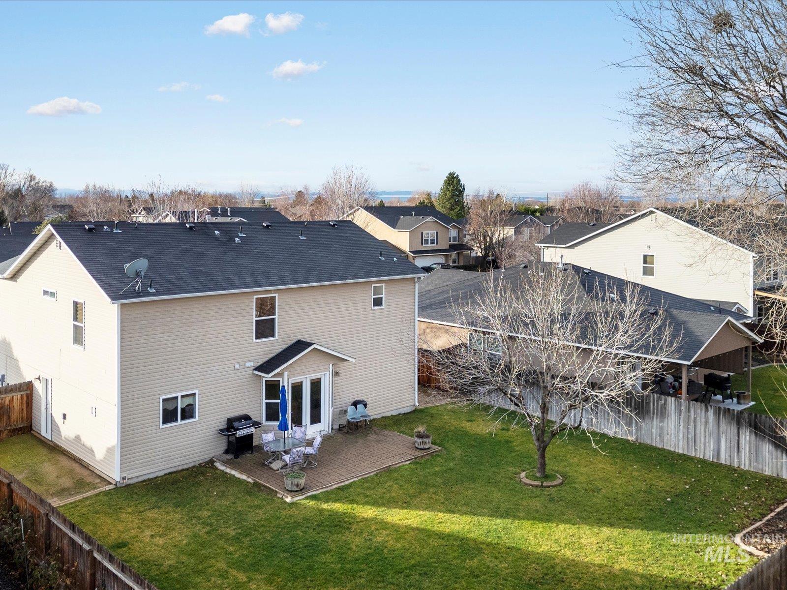 208 E Kaibab Trail St., Meridian, Idaho 83646, 3 Bedrooms, 2.5 Bathrooms, Residential For Sale, Price $519,900,MLS 98973195