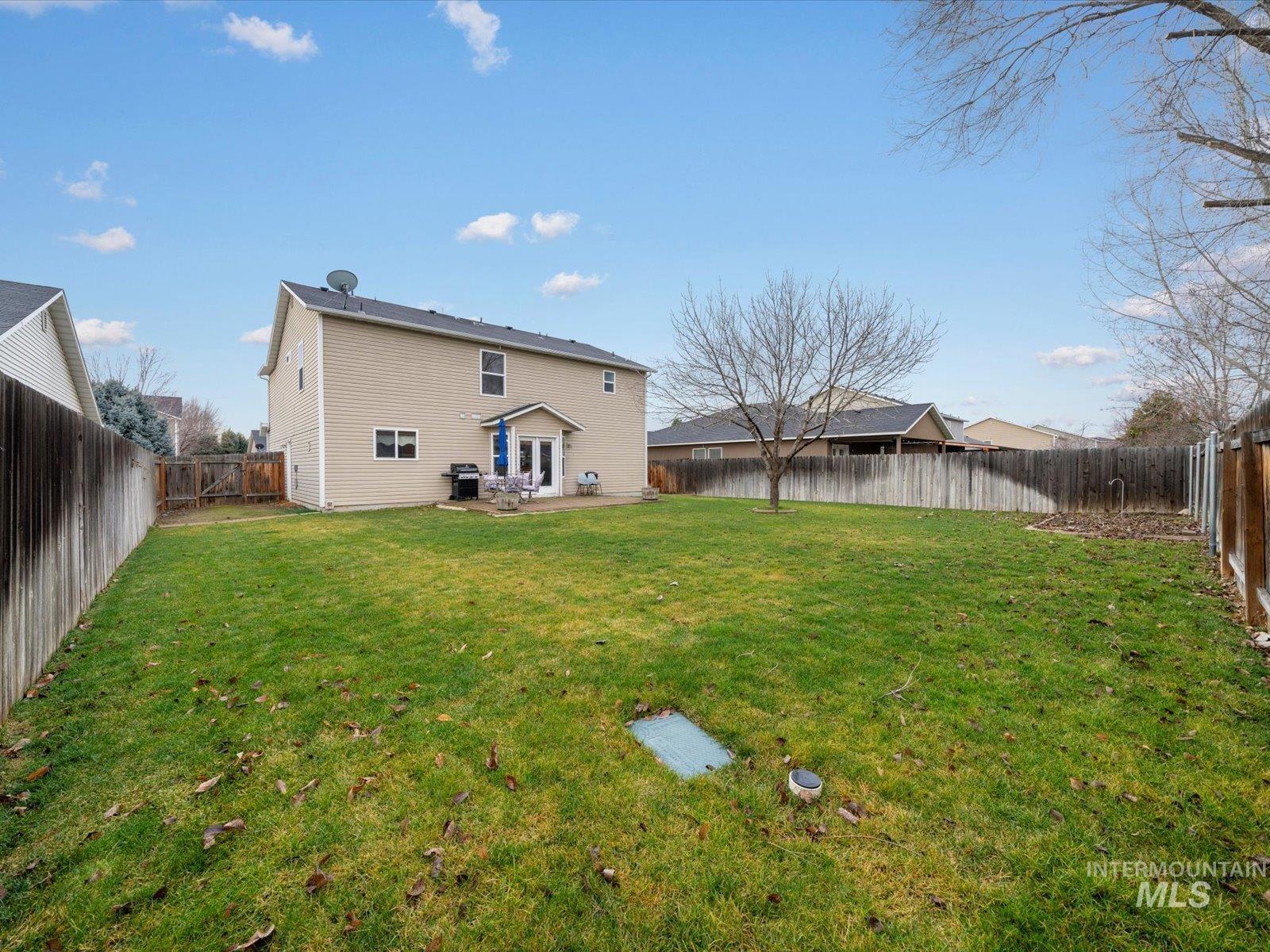 208 E Kaibab Trail St., Meridian, Idaho 83646, 3 Bedrooms, 2.5 Bathrooms, Residential For Sale, Price $515,000, 98973195