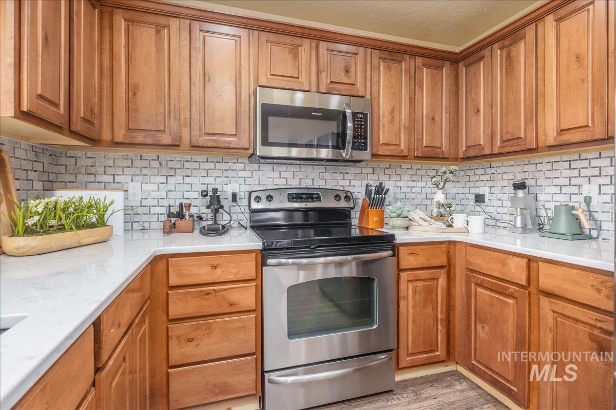 208 E Kaibab Trail St., Meridian, Idaho 83646, 3 Bedrooms, 2.5 Bathrooms, Residential For Sale, Price $515,000, 98973195