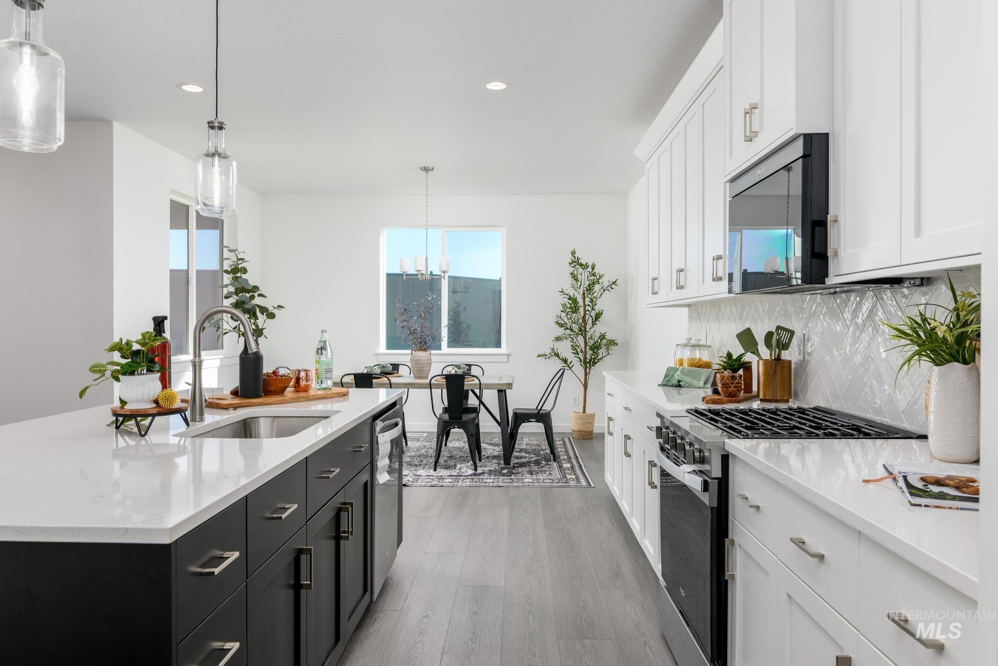 1705 W Paloma Ridge St, Kuna, Idaho 83634, 4 Bedrooms, 2 Bathrooms, Residential For Sale, Price $529,000,MLS 98973196