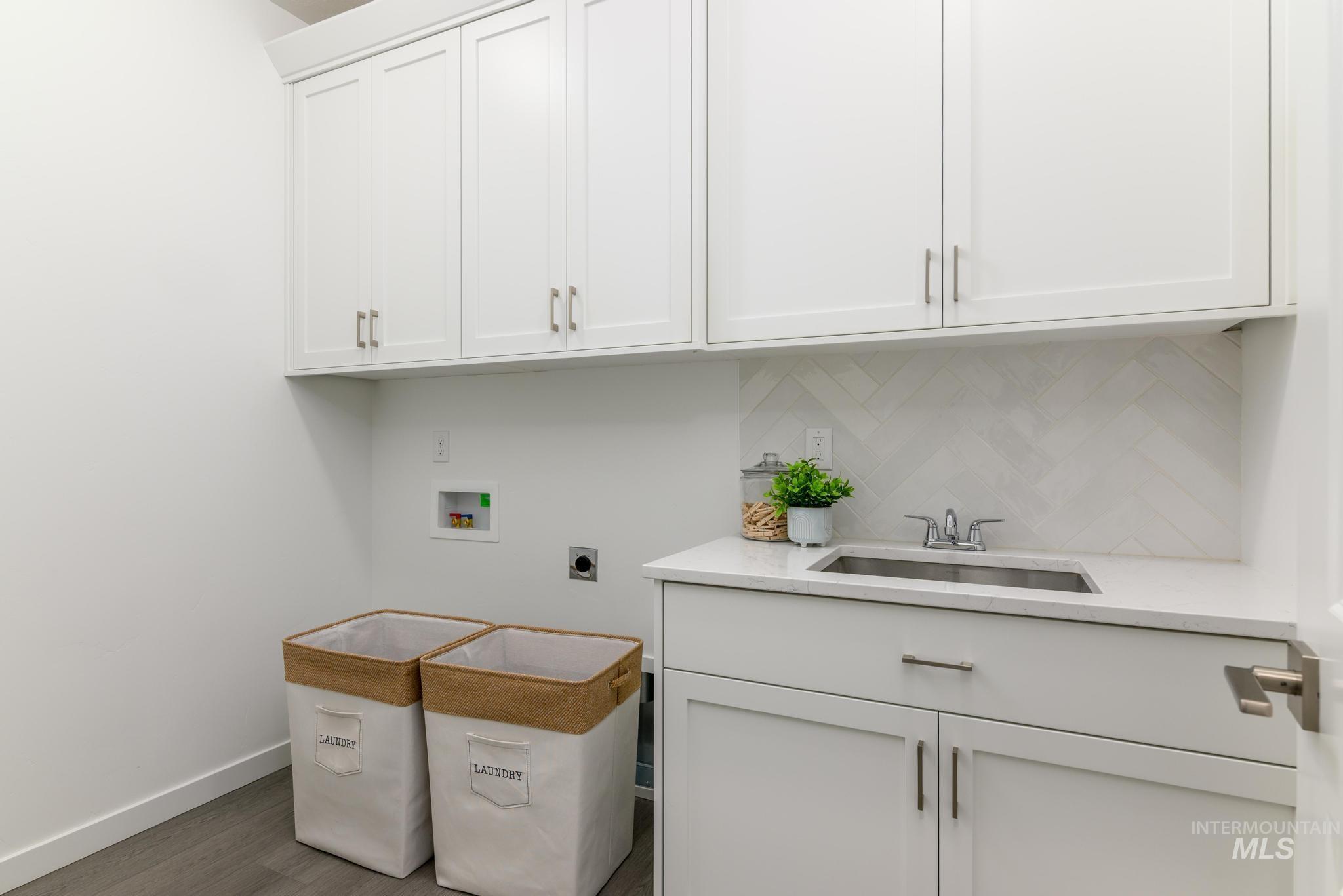 1705 W Paloma Ridge St, Kuna, Idaho 83634, 4 Bedrooms, 2 Bathrooms, Residential For Sale, Price $529,000,MLS 98973196