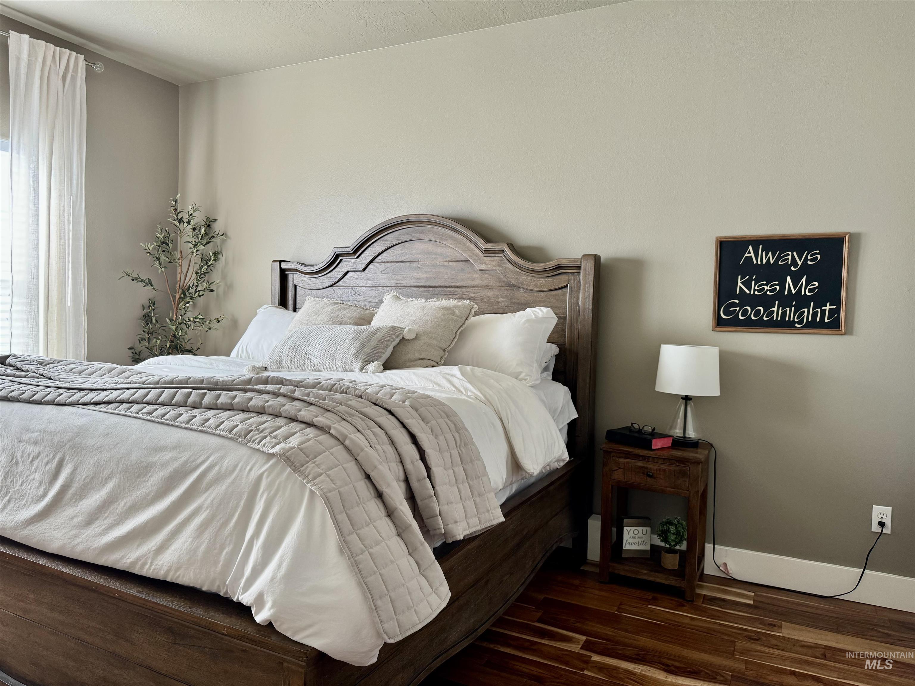 2560 NE 16th Avenue, Payette, Idaho 83661, 2 Bedrooms, 2 Bathrooms, Residential For Sale, Price $369,500,MLS 98973198