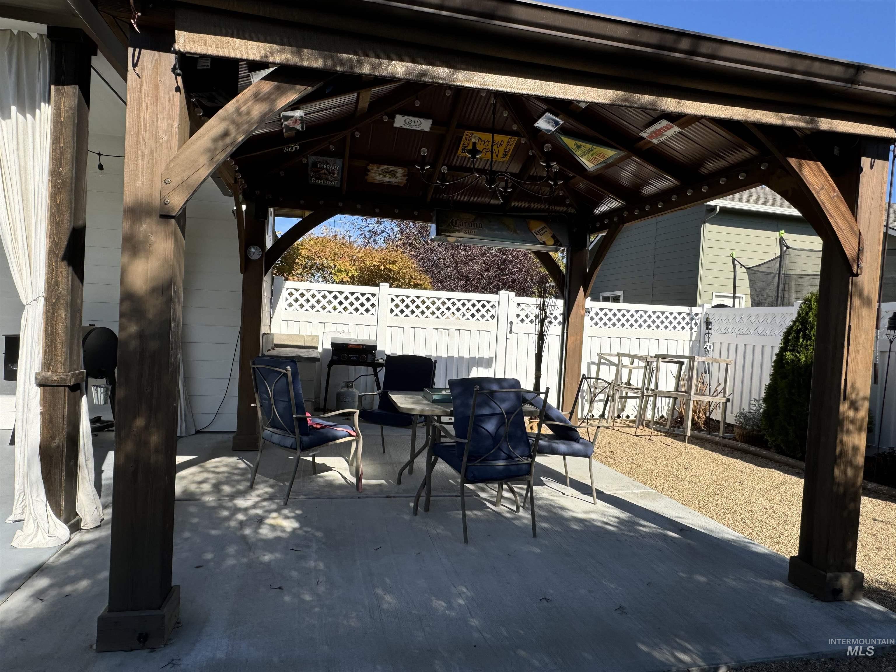 2560 NE 16th Avenue, Payette, Idaho 83661, 2 Bedrooms, 2 Bathrooms, Residential For Sale, Price $369,500,MLS 98973198