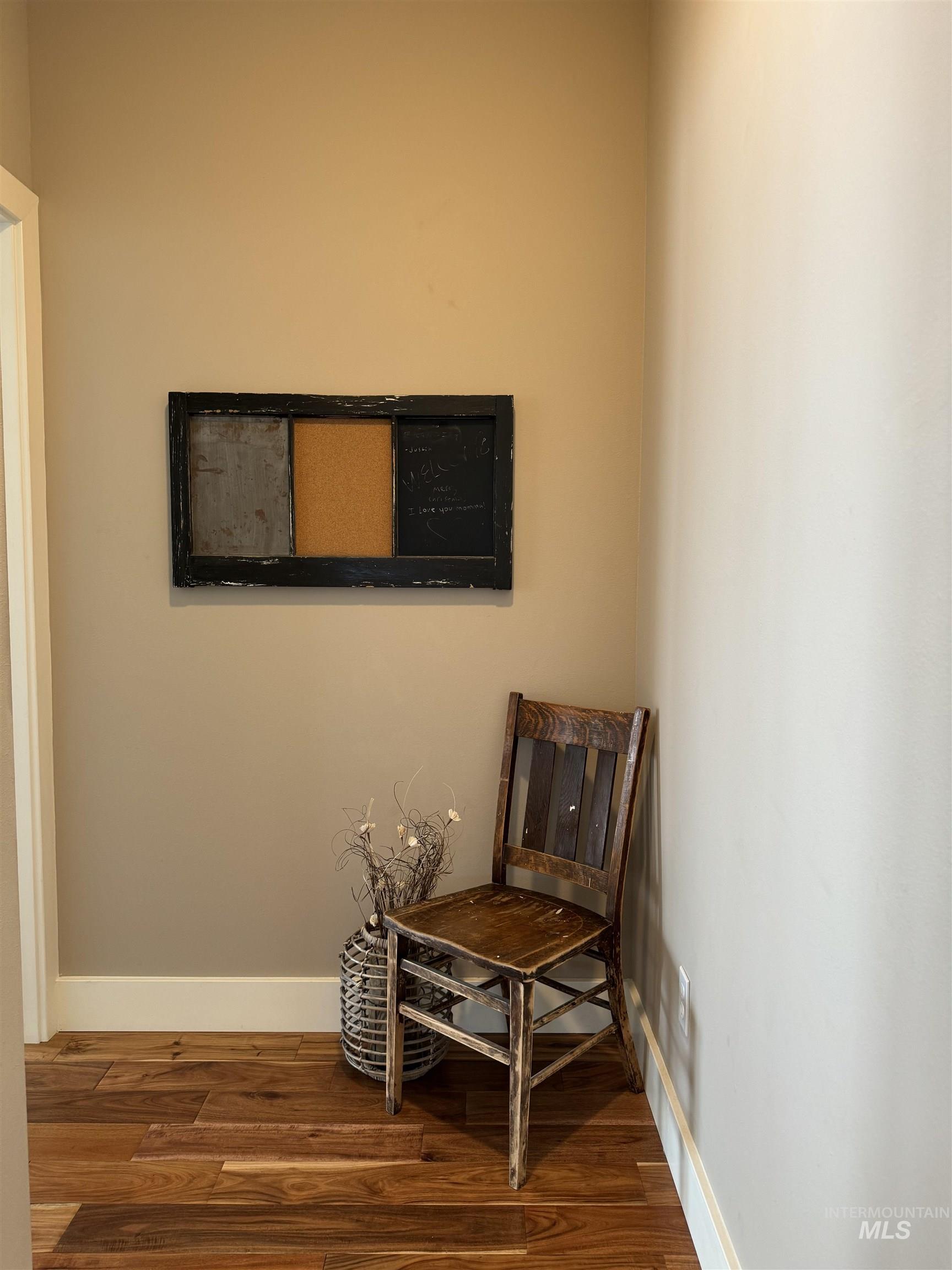 2560 NE 16th Avenue, Payette, Idaho 83661, 2 Bedrooms, 2 Bathrooms, Residential For Sale, Price $369,500,MLS 98973198