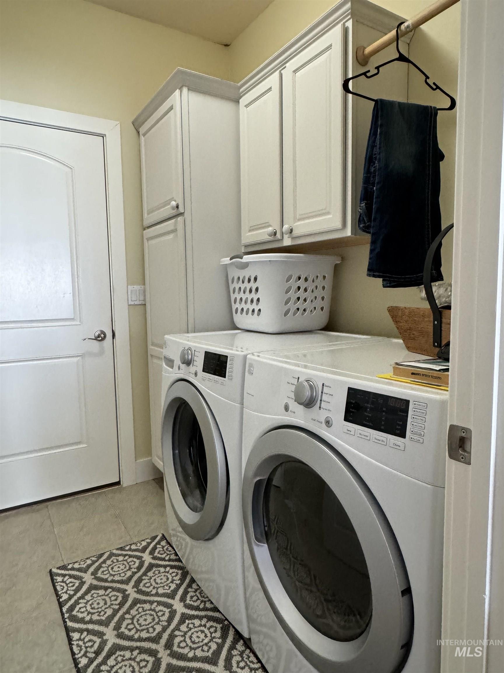 2560 NE 16th Avenue, Payette, Idaho 83661, 2 Bedrooms, 2 Bathrooms, Residential For Sale, Price $369,500,MLS 98973198