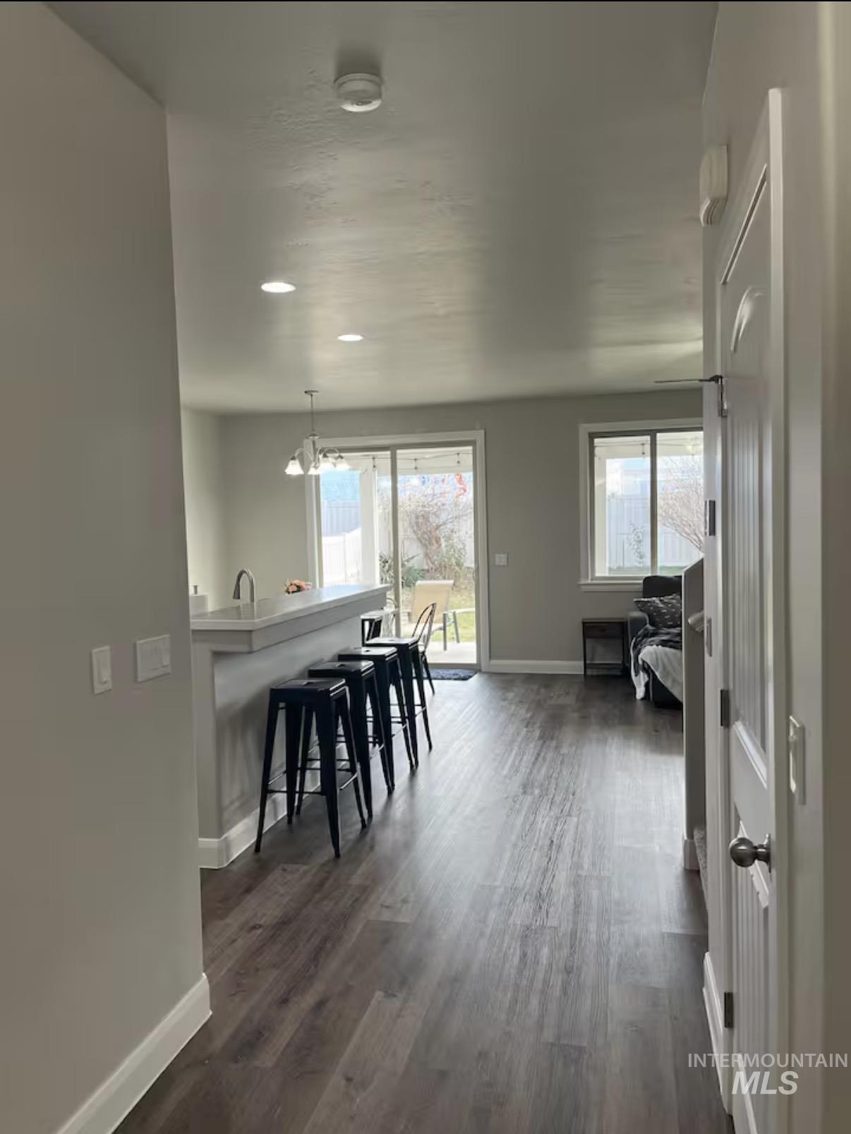 723 Stallion Springs Way, Middleton, Idaho 83644, 4 Bedrooms, 2.5 Bathrooms, Residential For Sale, Price $440,000,MLS 98973199