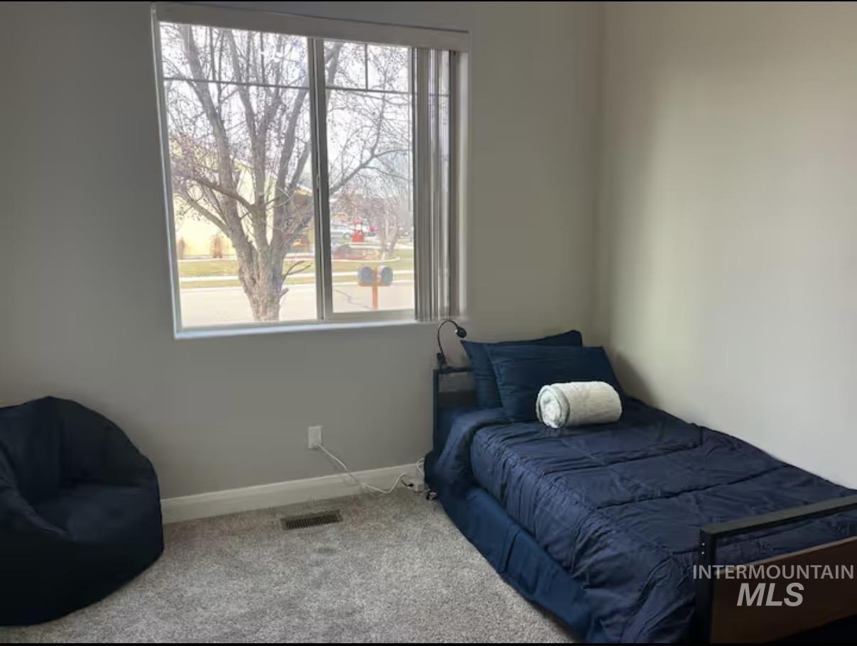 723 Stallion Springs Way, Middleton, Idaho 83644, 4 Bedrooms, 2.5 Bathrooms, Residential For Sale, Price $440,000,MLS 98973199