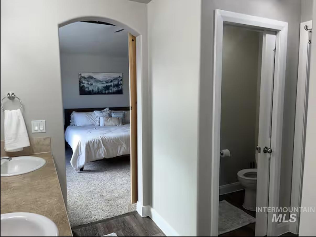 723 Stallion Springs Way, Middleton, Idaho 83644, 4 Bedrooms, 2.5 Bathrooms, Residential For Sale, Price $440,000,MLS 98973199