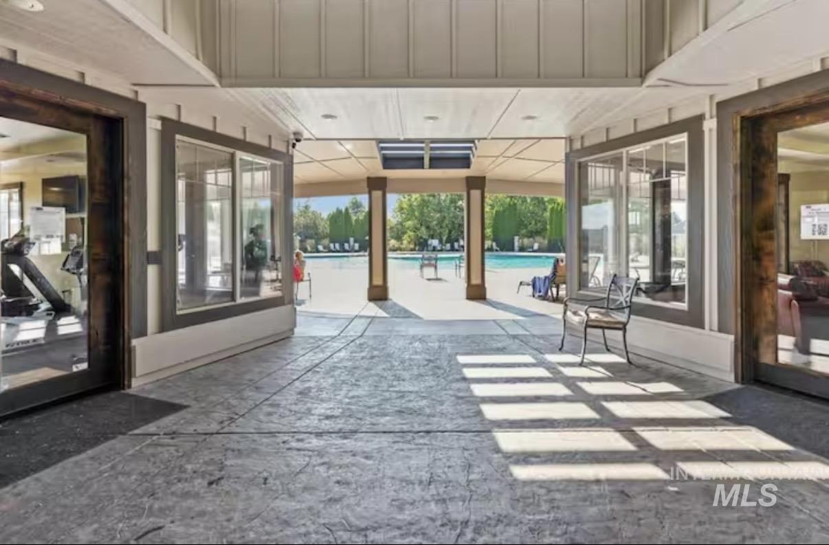 723 Stallion Springs Way, Middleton, Idaho 83644, 4 Bedrooms, 2.5 Bathrooms, Residential For Sale, Price $440,000,MLS 98973199