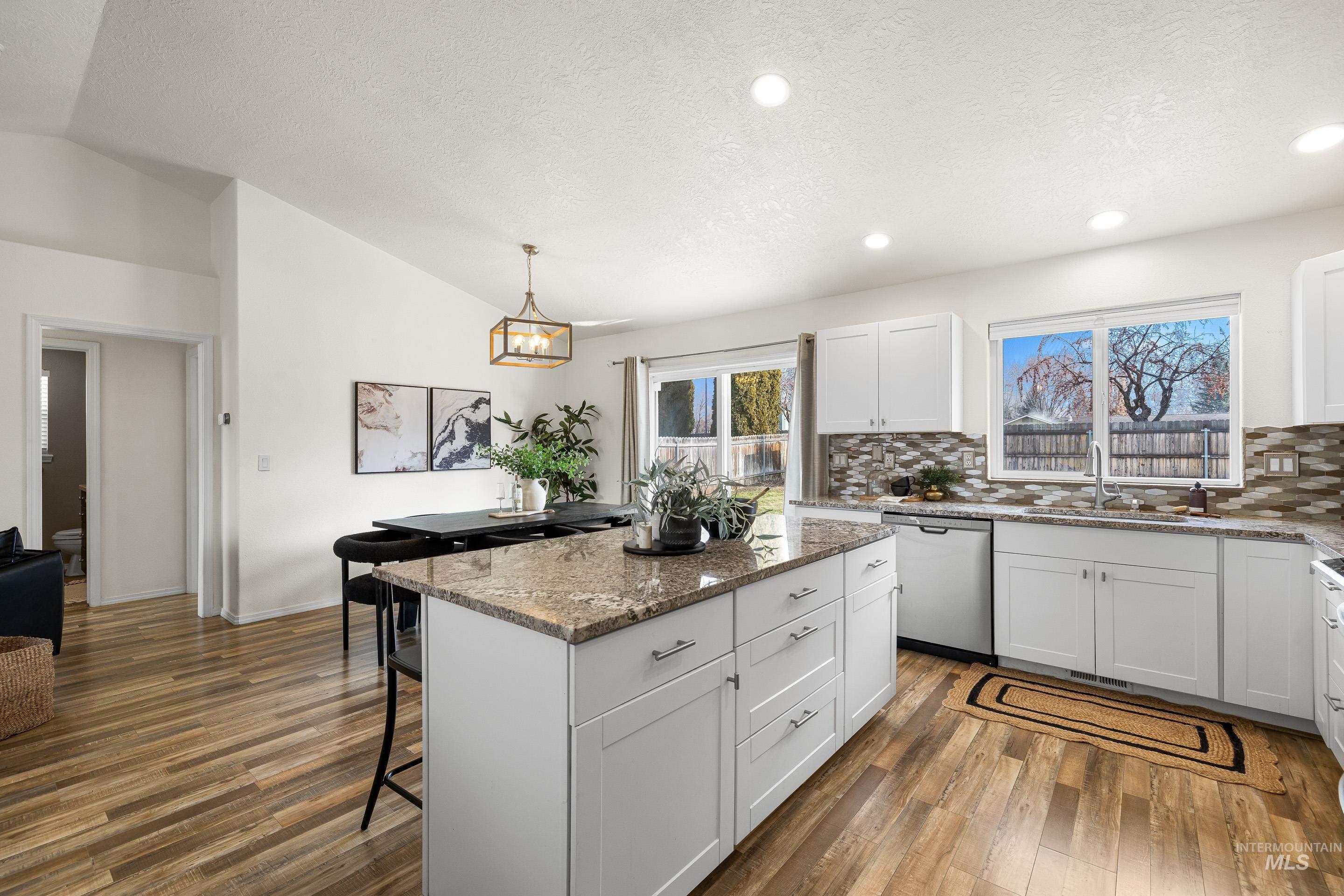 1126 S S Scranton Ave, Boise, Idaho 83709, 3 Bedrooms, 2 Bathrooms, Residential For Sale, Price $415,000,MLS 98973200