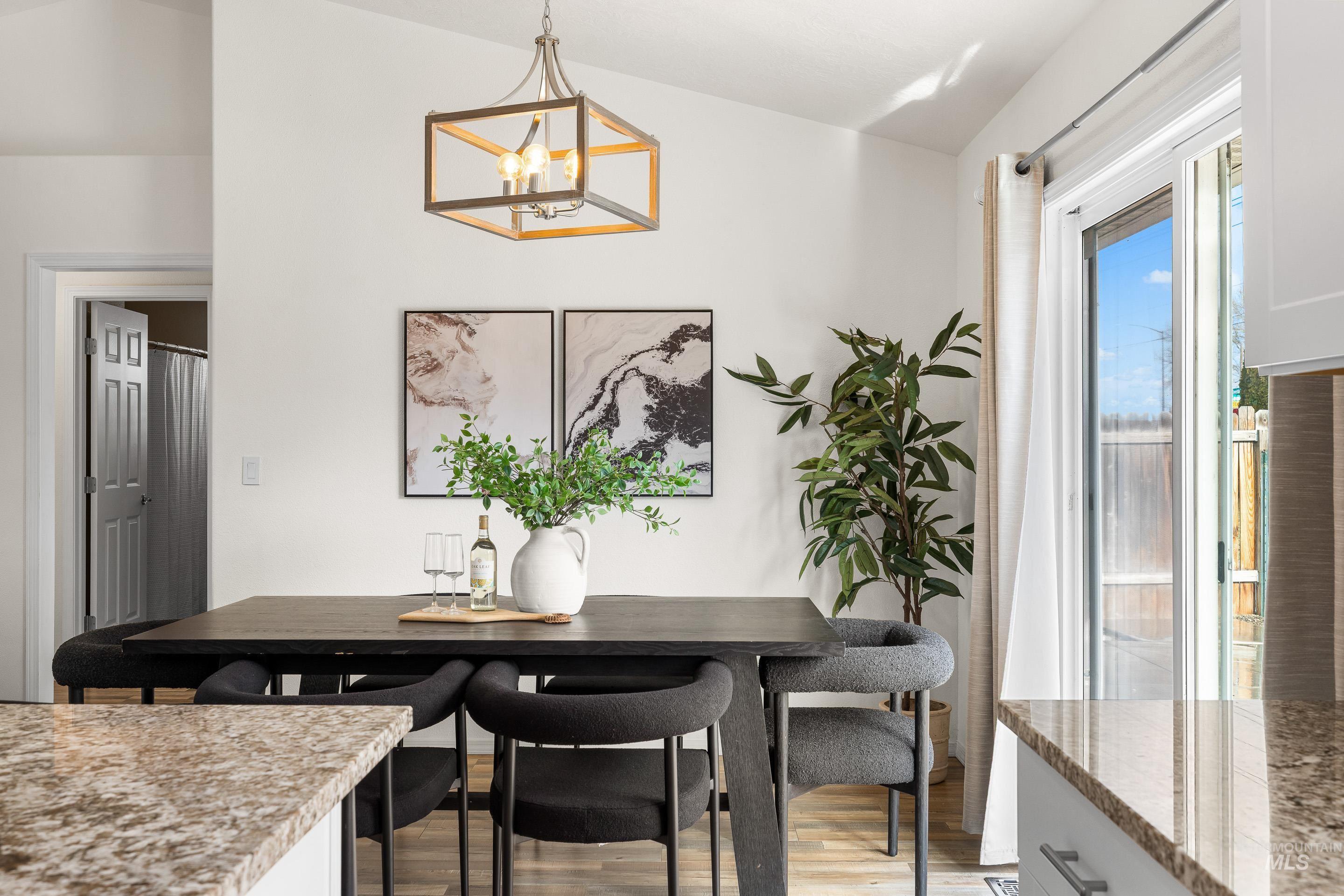 1126 S S Scranton Ave, Boise, Idaho 83709, 3 Bedrooms, 2 Bathrooms, Residential For Sale, Price $415,000,MLS 98973200