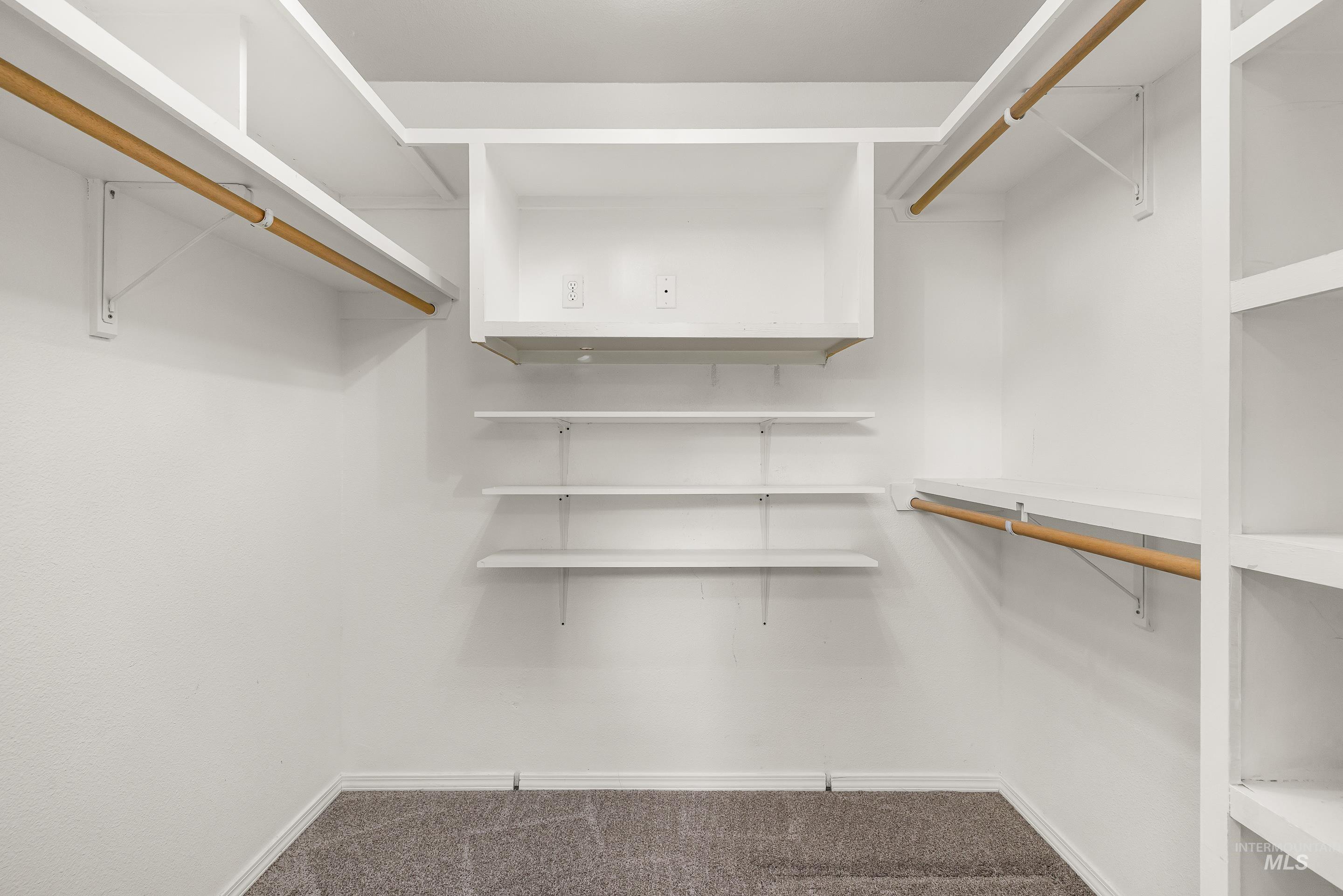 1126 S S Scranton Ave, Boise, Idaho 83709, 3 Bedrooms, 2 Bathrooms, Residential For Sale, Price $415,000,MLS 98973200