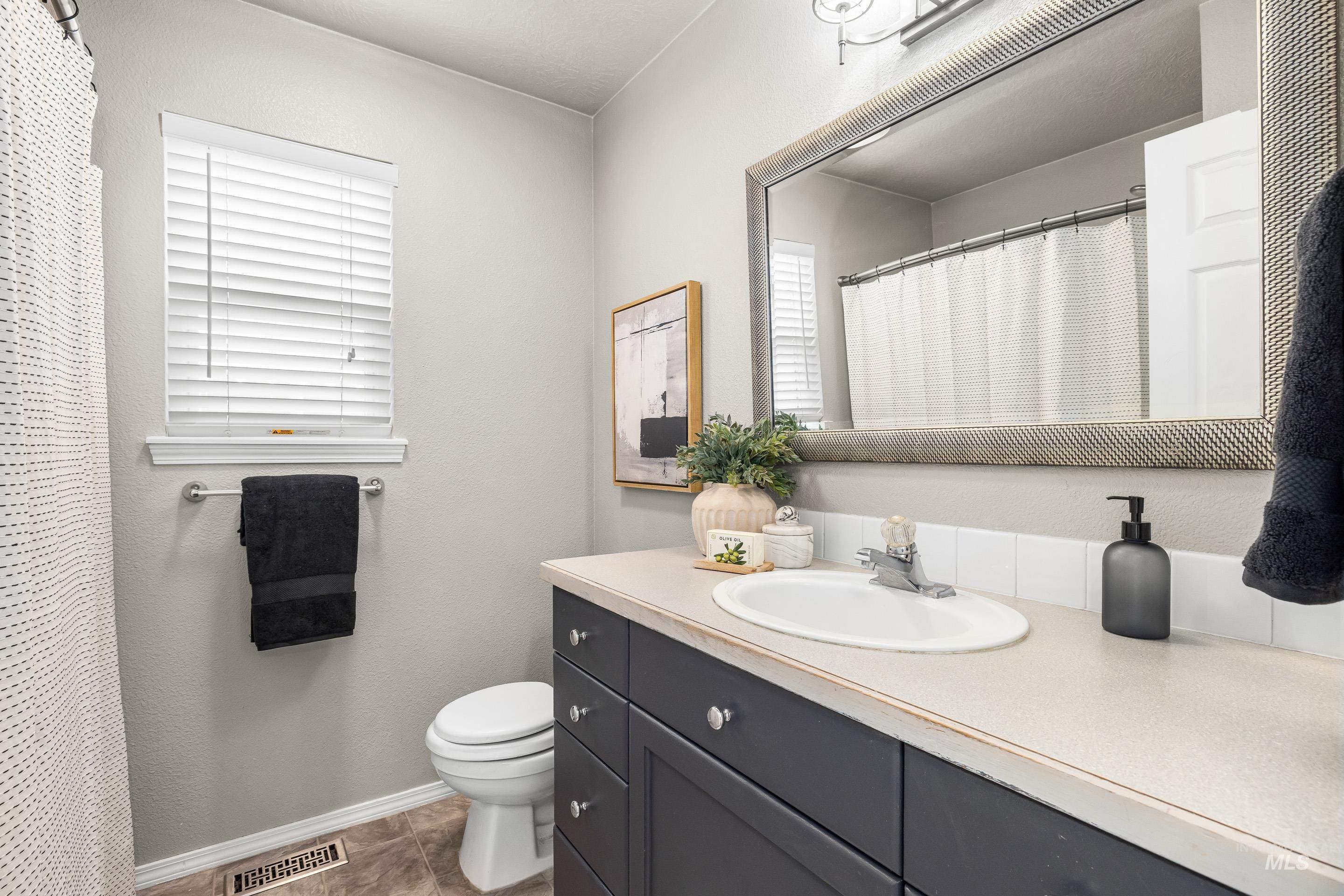 1126 S S Scranton Ave, Boise, Idaho 83709, 3 Bedrooms, 2 Bathrooms, Residential For Sale, Price $415,000,MLS 98973200