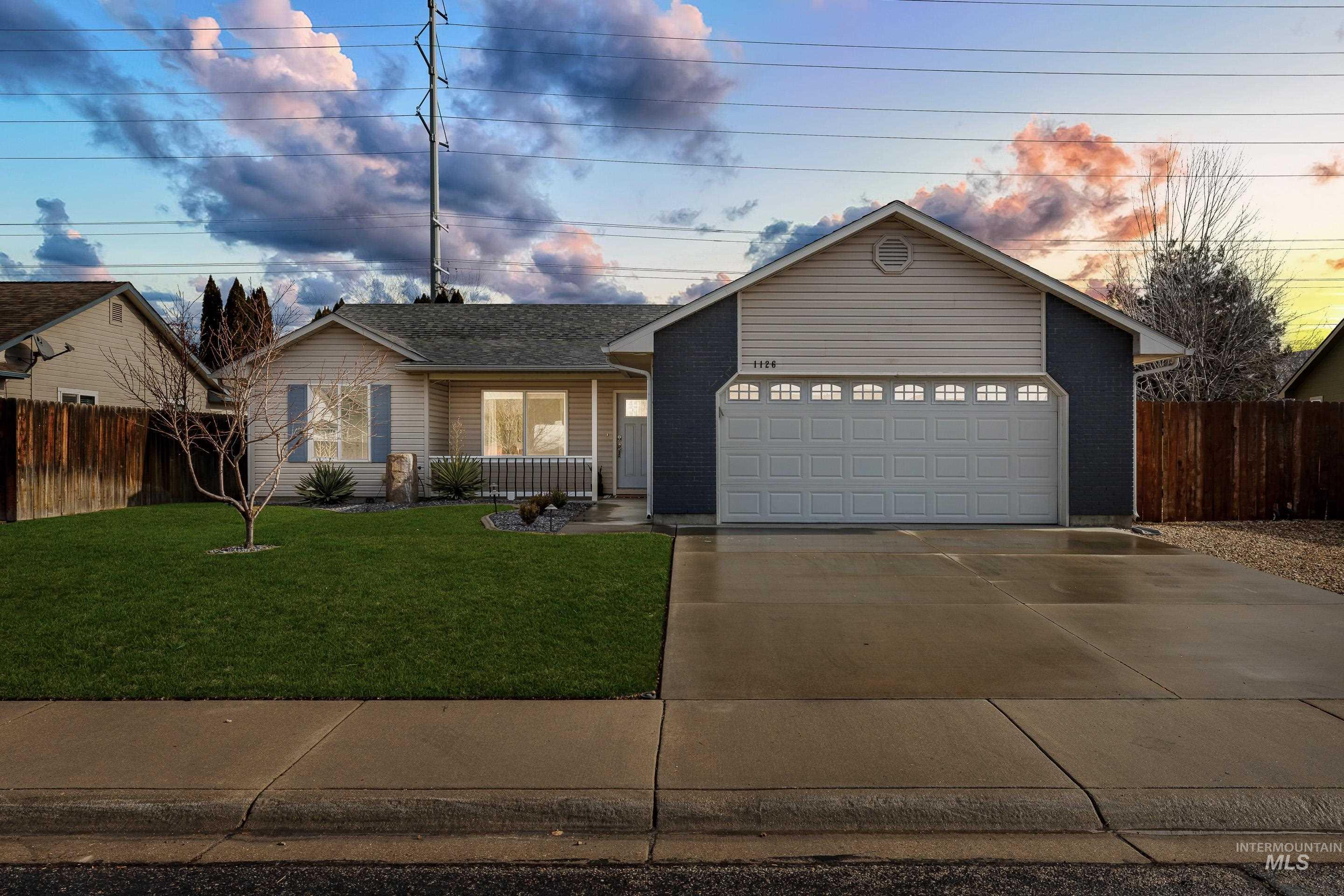 1126 S S Scranton Ave, Boise, Idaho 83709, 3 Bedrooms, 2 Bathrooms, Residential For Sale, Price $415,000,MLS 98973200