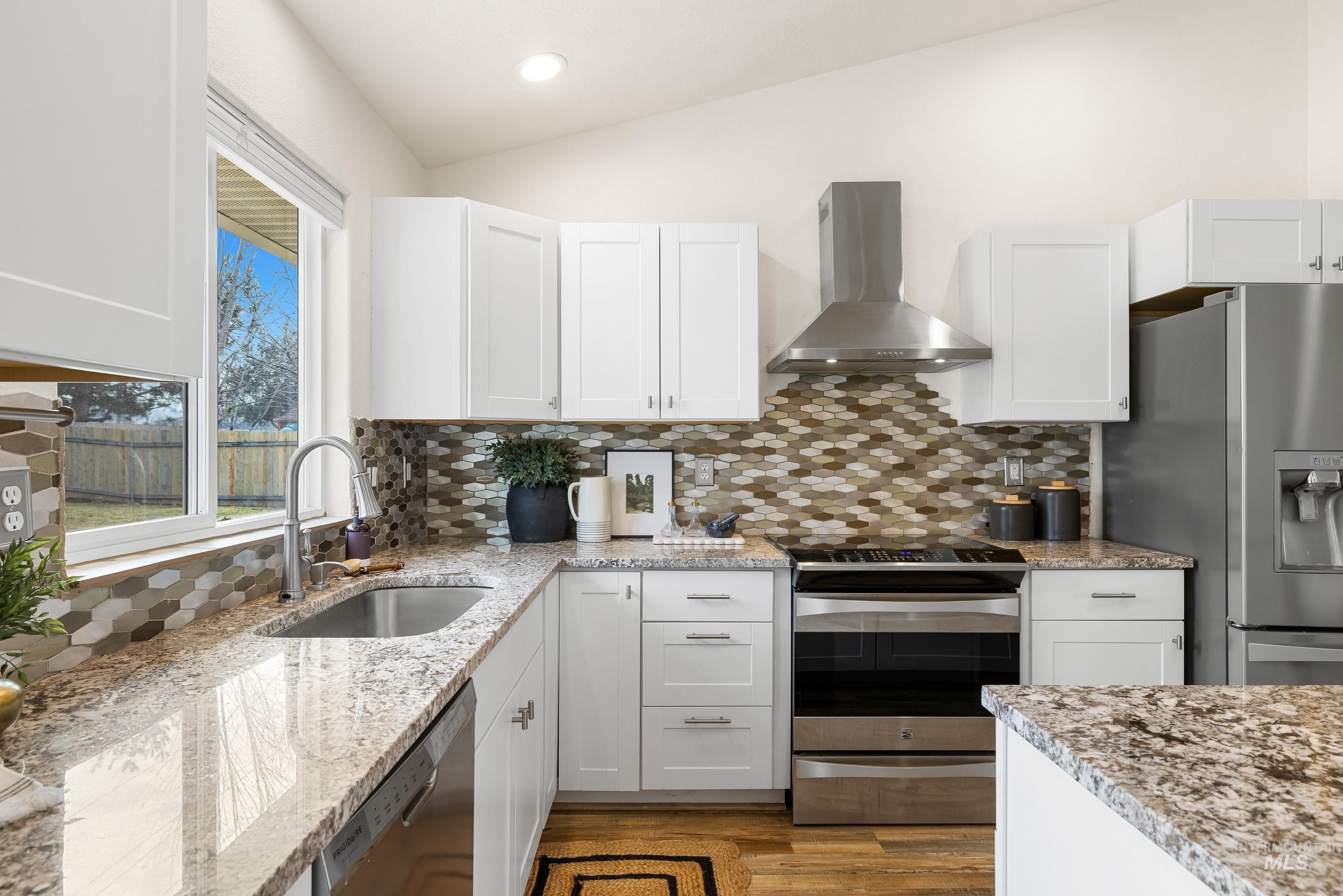 1126 S S Scranton Ave, Boise, Idaho 83709, 3 Bedrooms, 2 Bathrooms, Residential For Sale, Price $415,000,MLS 98973200