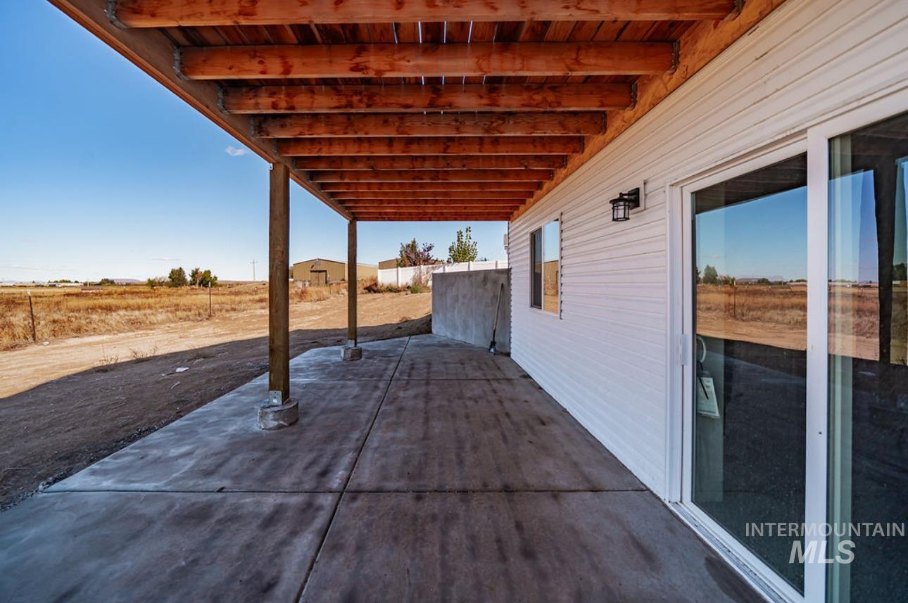 102 N Stocktrail Dr, Idaho Falls, Idaho 83402, 6 Bedrooms, 3 Bathrooms, Residential For Sale, Price $539,900, 98973203