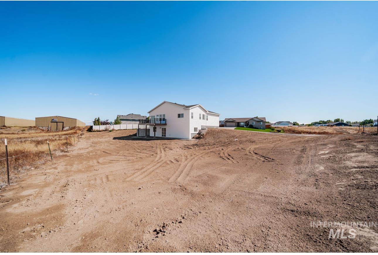 102 N Stocktrail Dr, Idaho Falls, Idaho 83402, 6 Bedrooms, 3 Bathrooms, Residential For Sale, Price $539,900, 98973203