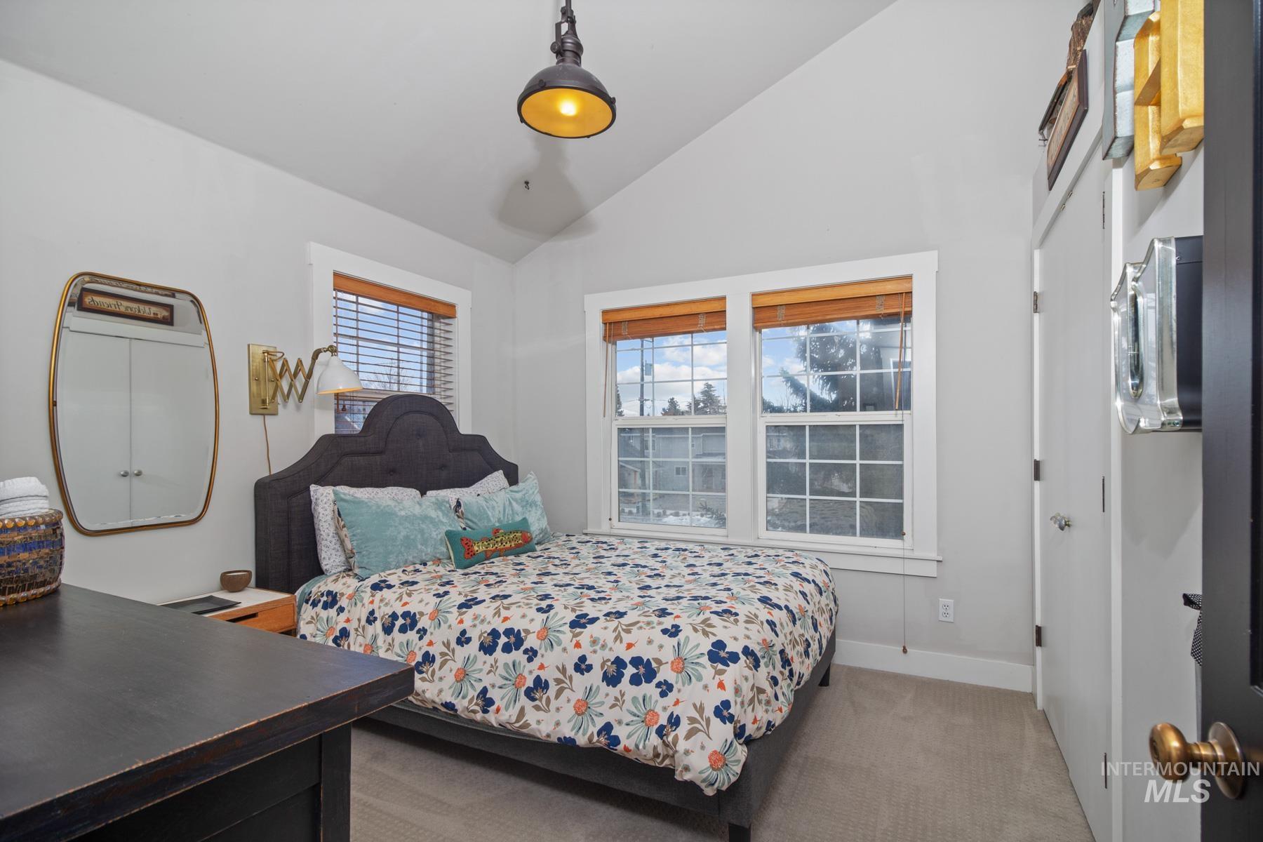 215 W Bullion Street, Hailey, Idaho 83333, 3 Bedrooms, 3 Bathrooms, Residential For Sale, Price $960,000,MLS 98973205