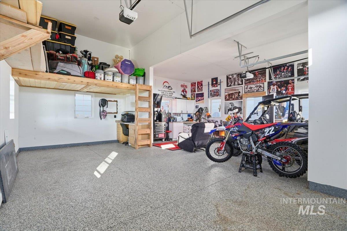 2462 Succor Creek Rd, Homedale, Idaho 83628, 4 Bedrooms, 3 Bathrooms, Residential For Sale, Price $1,050,900,MLS 98973206