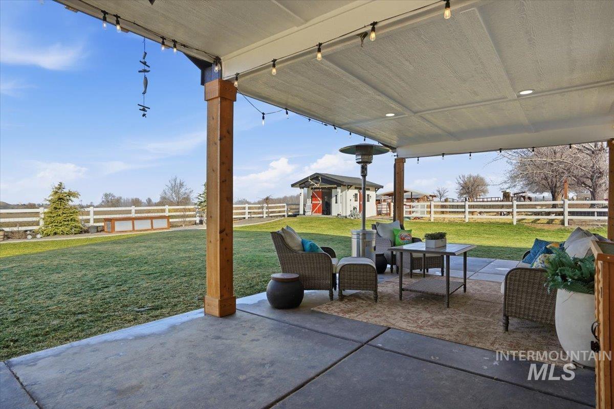 2462 Succor Creek Rd, Homedale, Idaho 83628, 4 Bedrooms, 3 Bathrooms, Residential For Sale, Price $1,050,900,MLS 98973206