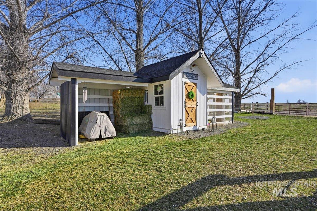 2462 Succor Creek Rd, Homedale, Idaho 83628, 4 Bedrooms, 3 Bathrooms, Residential For Sale, Price $1,050,900,MLS 98973206