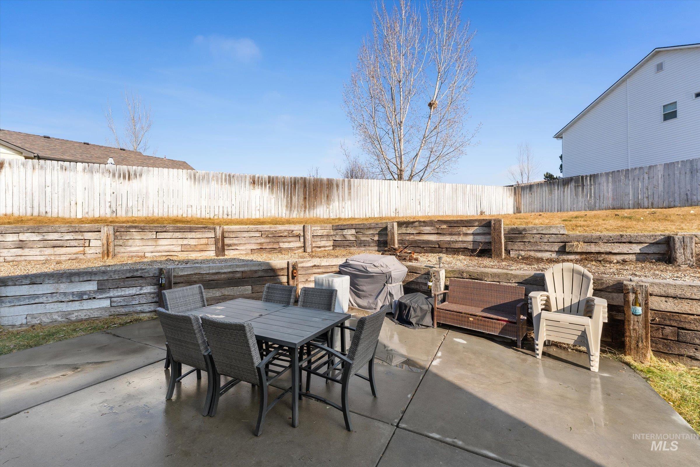 3418 E Friar Tuck Ct, Nampa, Idaho 83687-9062, 3 Bedrooms, 2 Bathrooms, Residential For Sale, Price $325,000,MLS 98973207