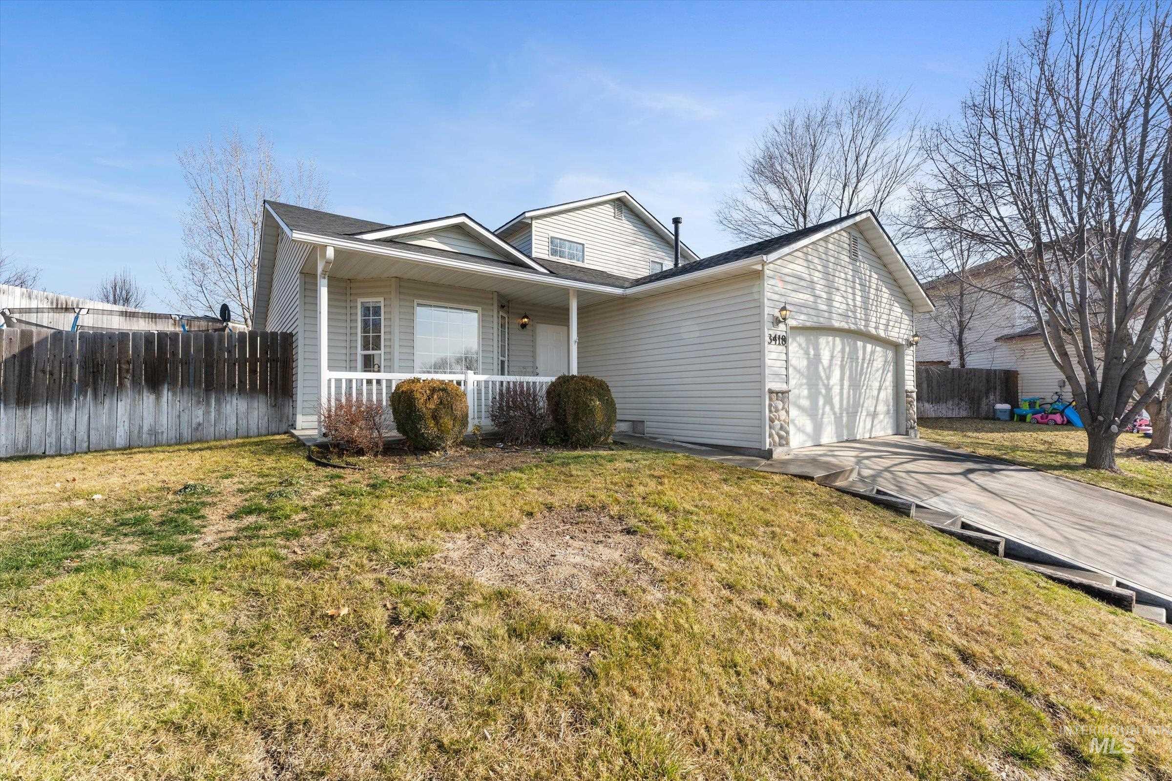 3418 E Friar Tuck Ct, Nampa, Idaho 83687-9062, 3 Bedrooms, 2 Bathrooms, Residential For Sale, Price $325,000,MLS 98973207