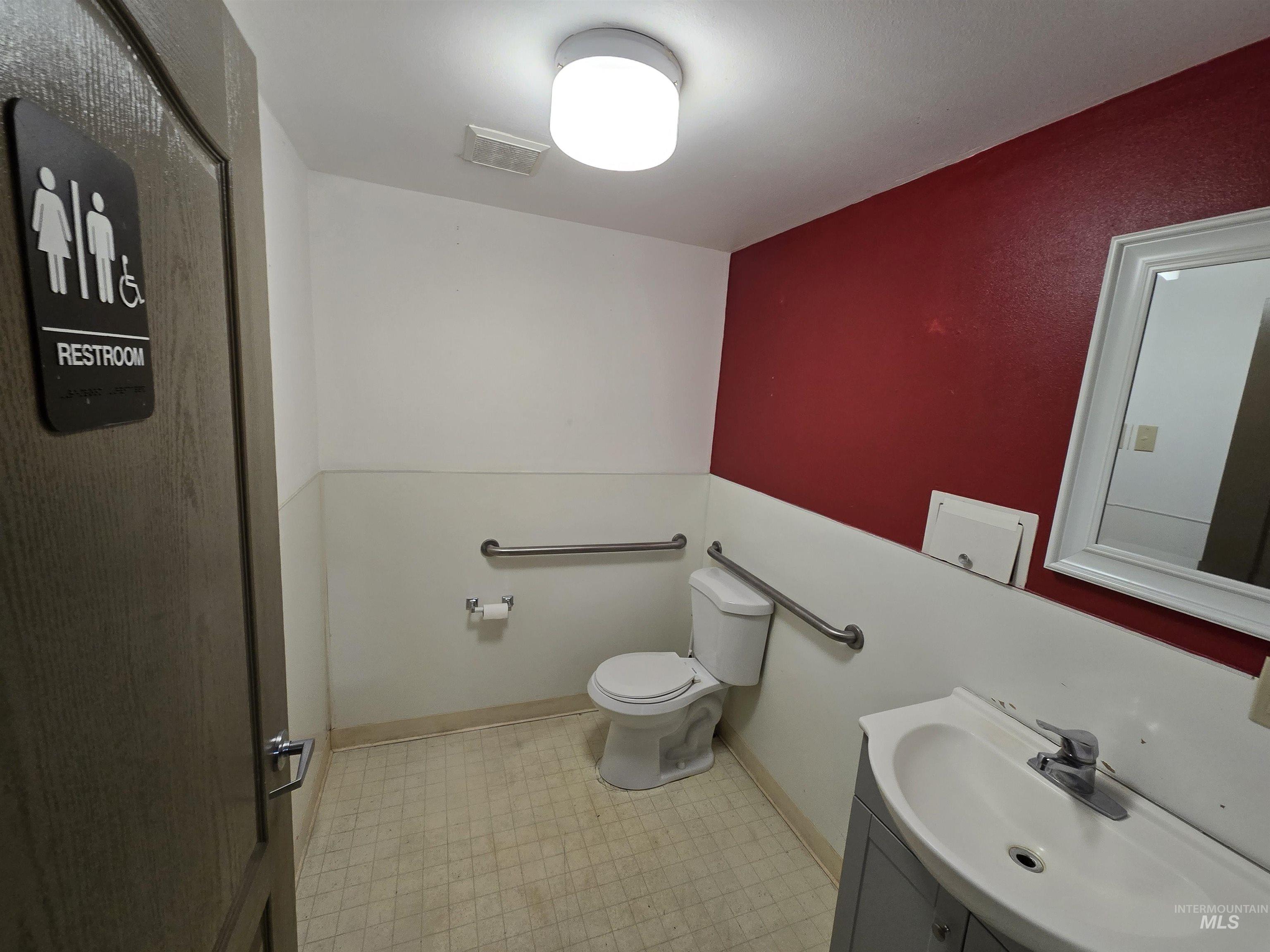 426 S Main, Twin Falls, Idaho 83301, Business/Commercial For Sale, Price $30,240,MLS 98973209