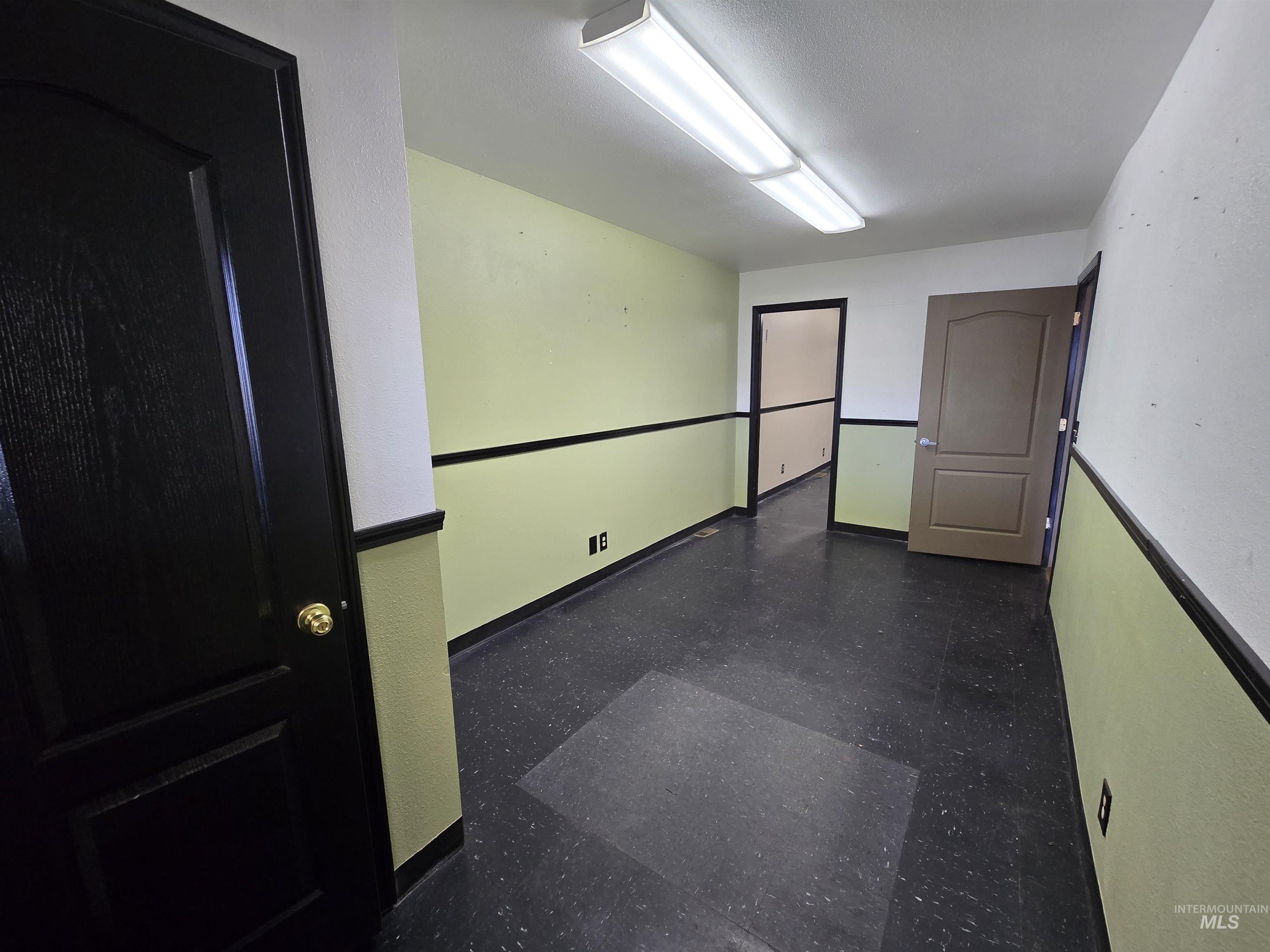 426 S Main, Twin Falls, Idaho 83301, Business/Commercial For Sale, Price $30,240,MLS 98973209