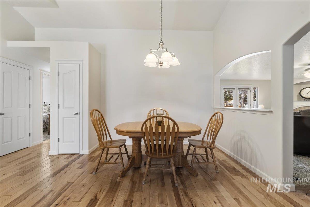 4167 N Arches Way, Meridian, Idaho 83646, 4 Bedrooms, 3 Bathrooms, Residential For Sale, Price $620,000,MLS 98973210