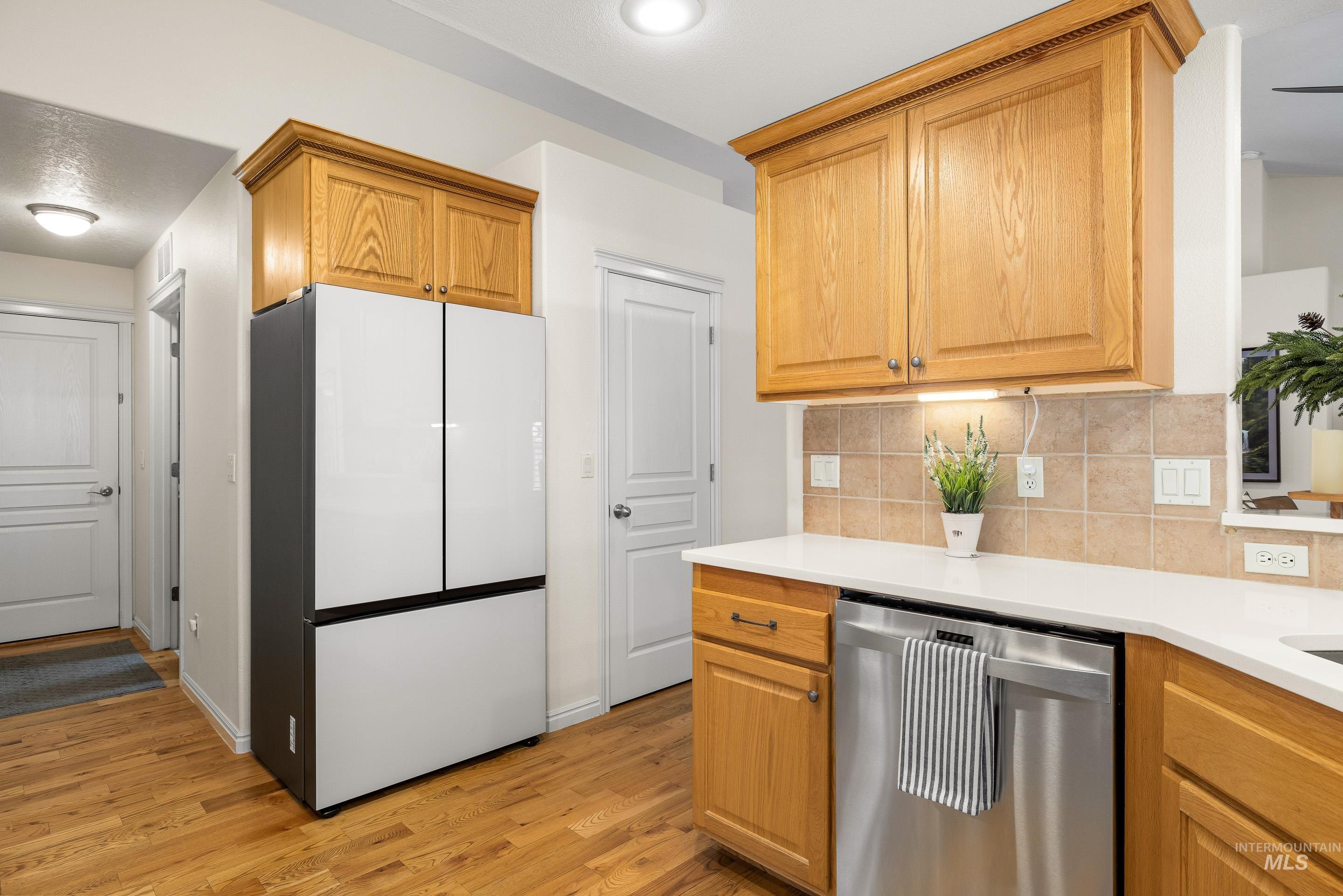 3631 N Alexis Way, Meridian, Idaho 83646, 3 Bedrooms, 2.5 Bathrooms, Residential For Sale, Price $554,500,MLS 98973213