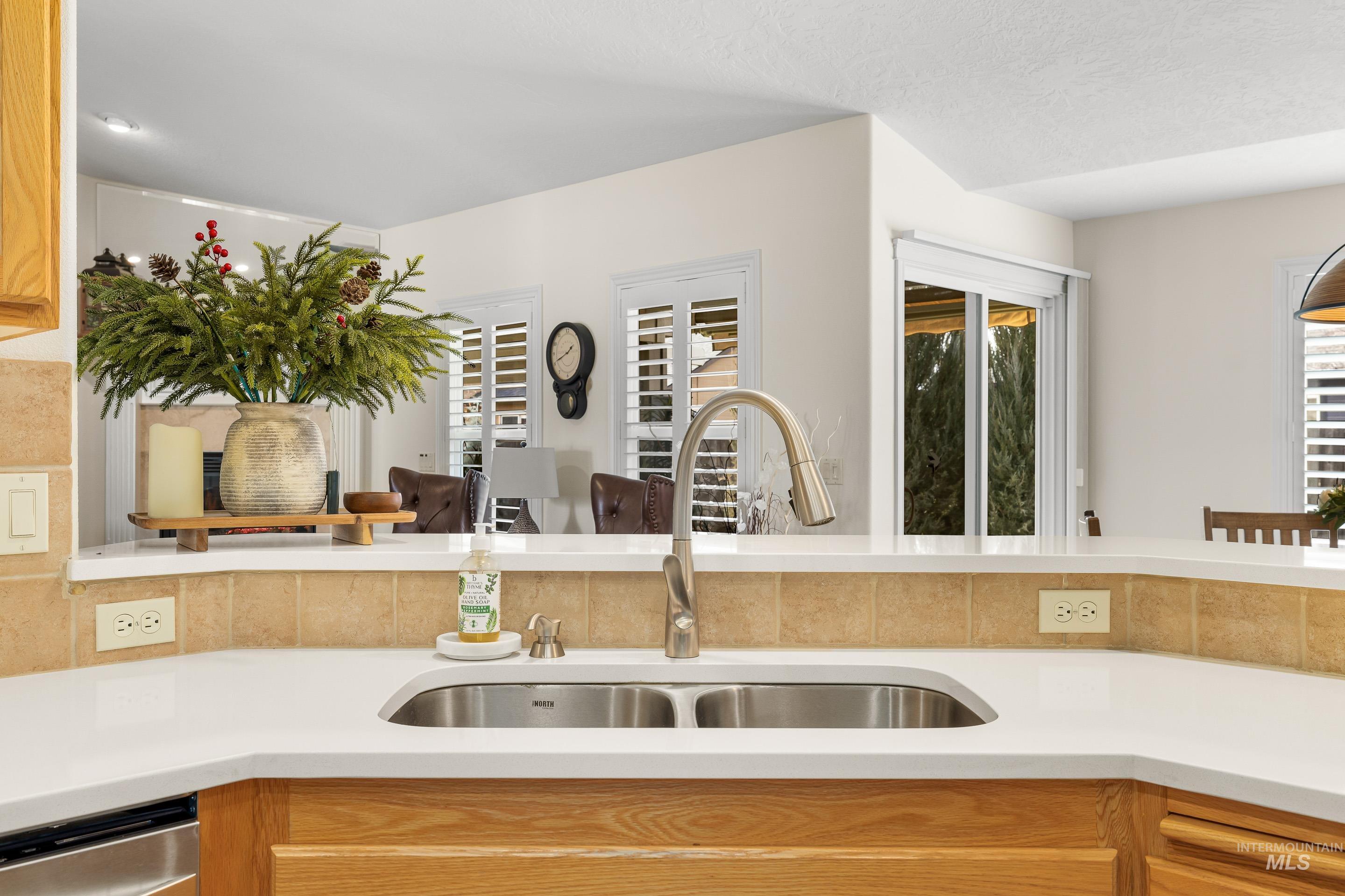 3631 N Alexis Way, Meridian, Idaho 83646, 3 Bedrooms, 2.5 Bathrooms, Residential For Sale, Price $554,500,MLS 98973213