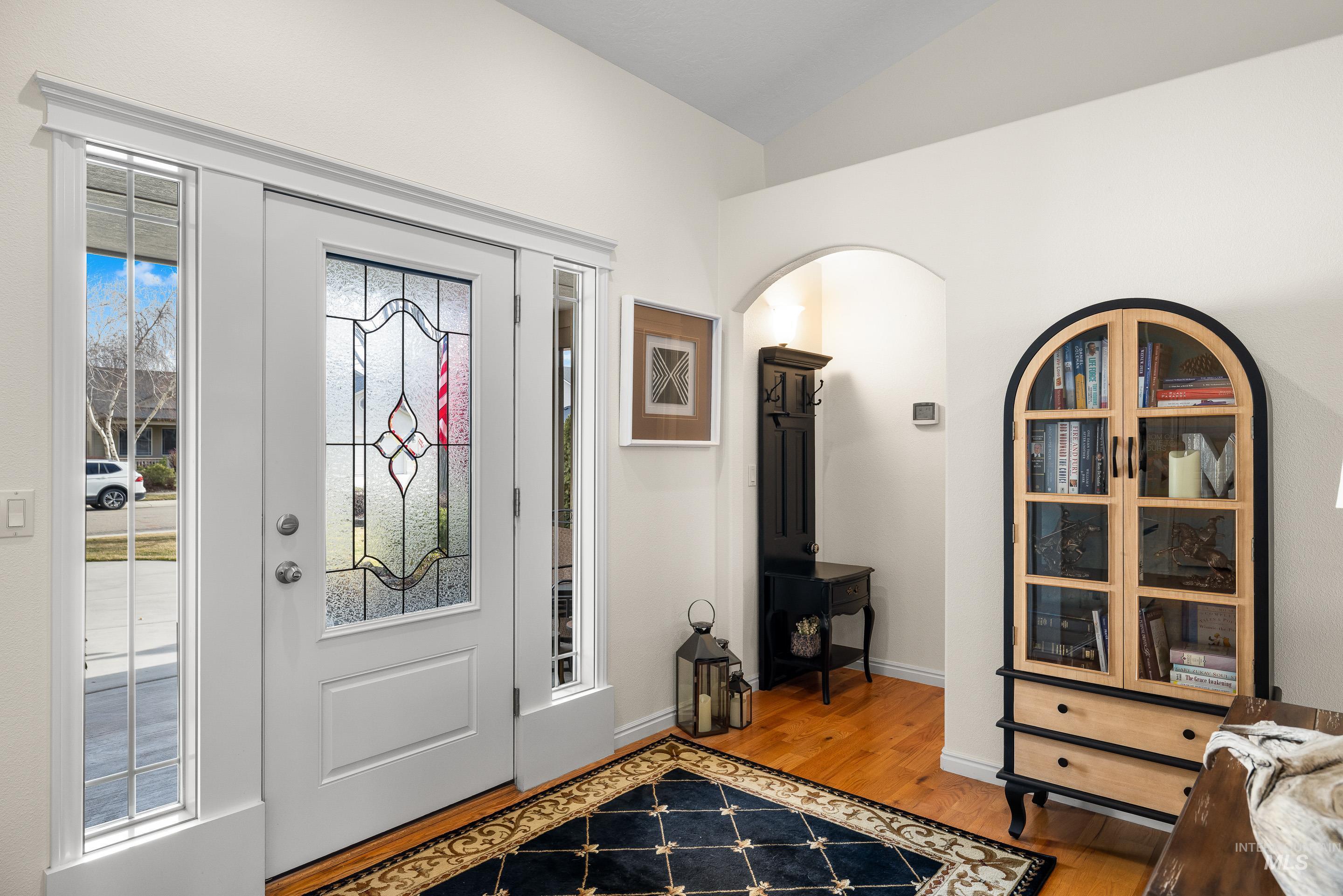 3631 N Alexis Way, Meridian, Idaho 83646, 3 Bedrooms, 2.5 Bathrooms, Residential For Sale, Price $554,500,MLS 98973213