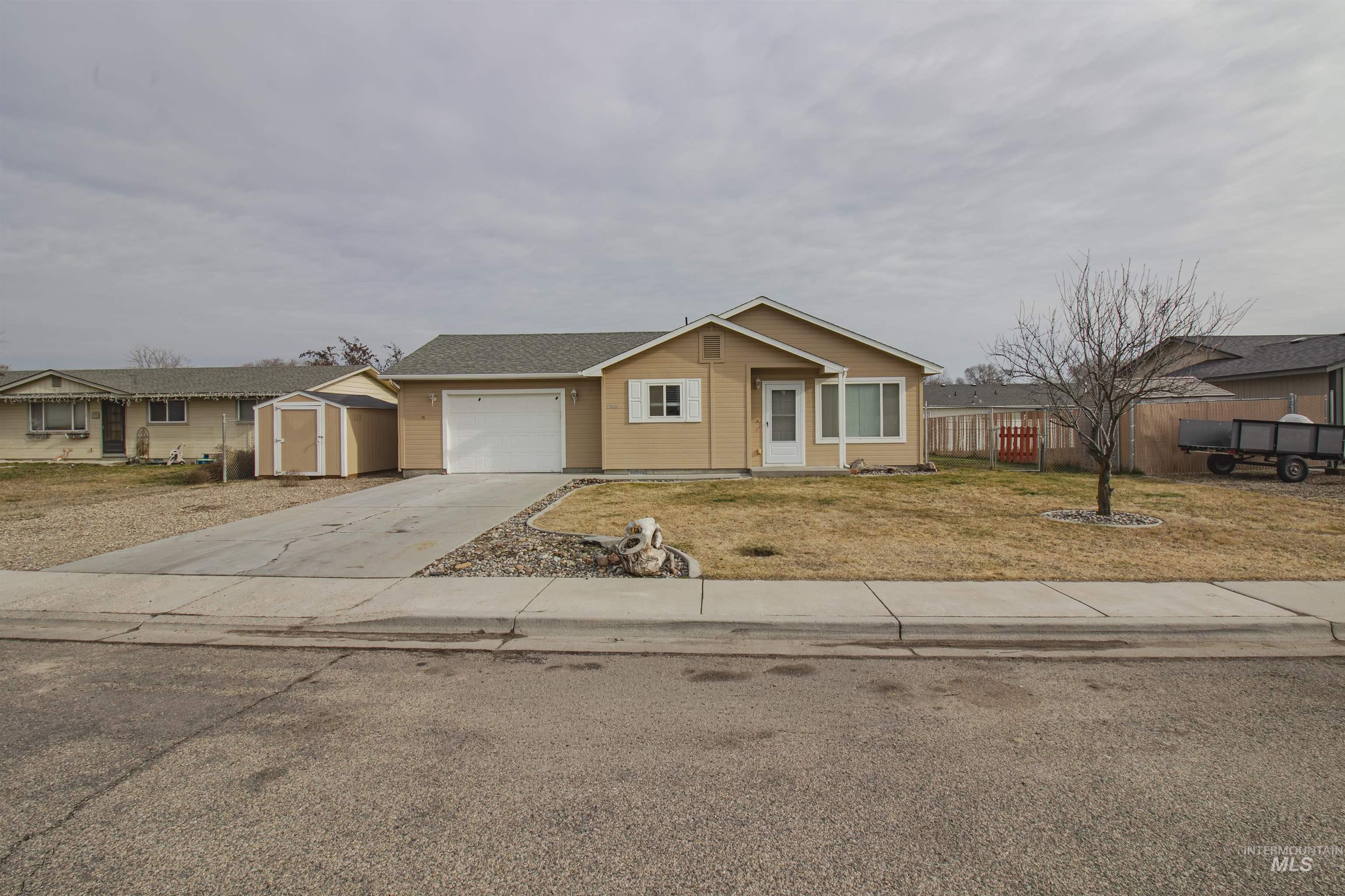 1346 N 1st Street, Payette, Idaho 83661, 3 Bedrooms, 2 Bathrooms, Residential For Sale, Price $310,000,MLS 98973216