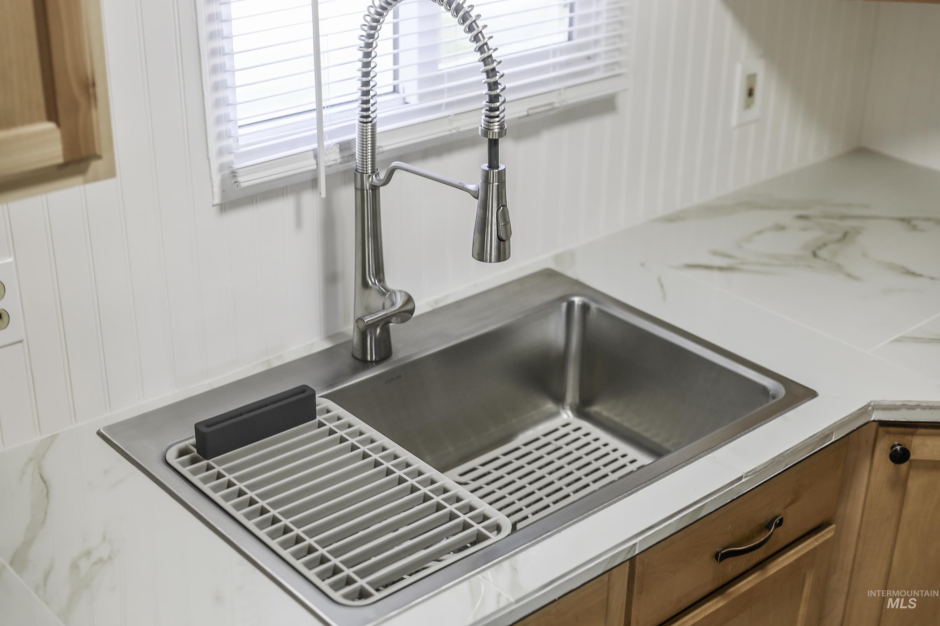 631 Warner Ave. #18, Lewiston, Idaho 83501, 2 Bedrooms, 1 Bathroom, Residential For Sale, Price $72,500,MLS 98973217