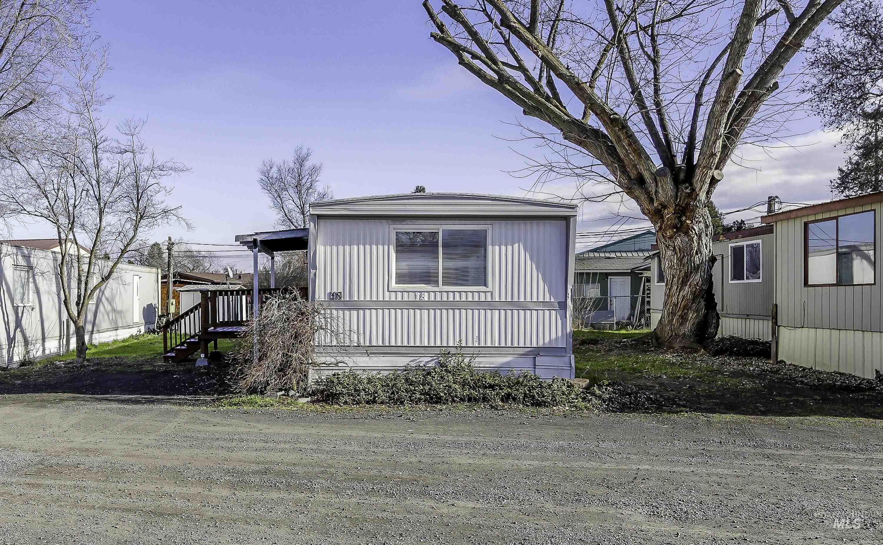 631 Warner Ave. #18, Lewiston, Idaho 83501, 2 Bedrooms, 1 Bathroom, Residential For Sale, Price $72,500,MLS 98973217