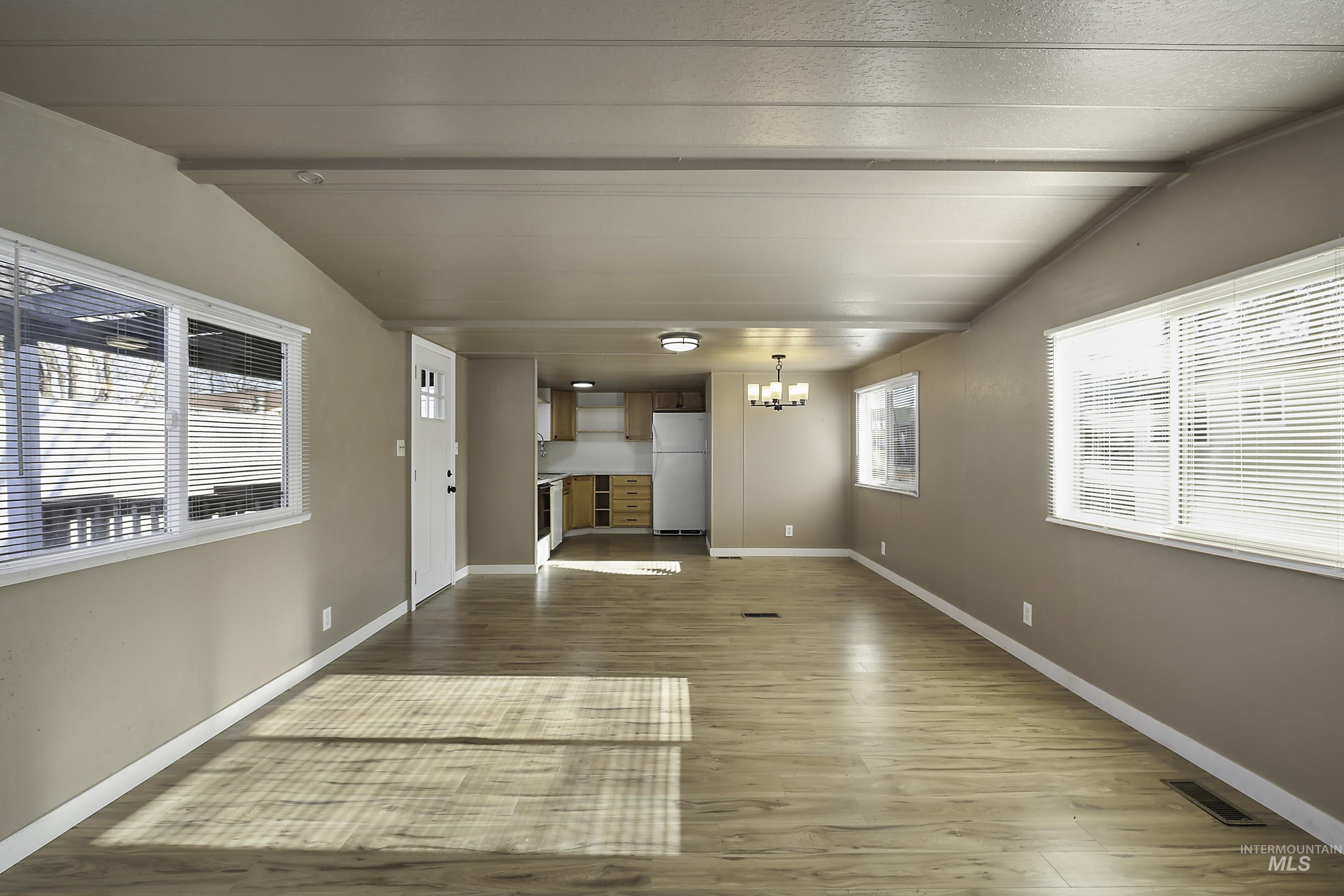 631 Warner Ave. #18, Lewiston, Idaho 83501, 2 Bedrooms, 1 Bathroom, Residential For Sale, Price $72,500,MLS 98973217