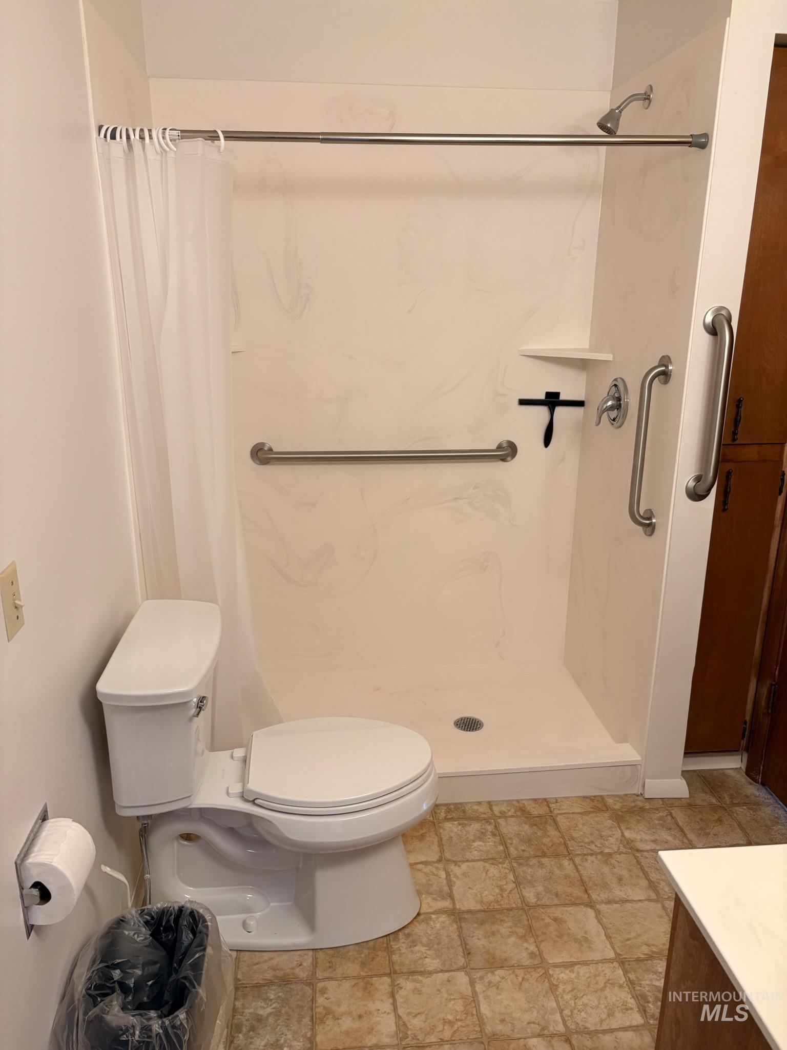 627 SW 3rd St., Fruitland, Idaho 83619, 3 Bedrooms, 1.5 Bathrooms, Residential For Sale, Price $279,900,MLS 98973218