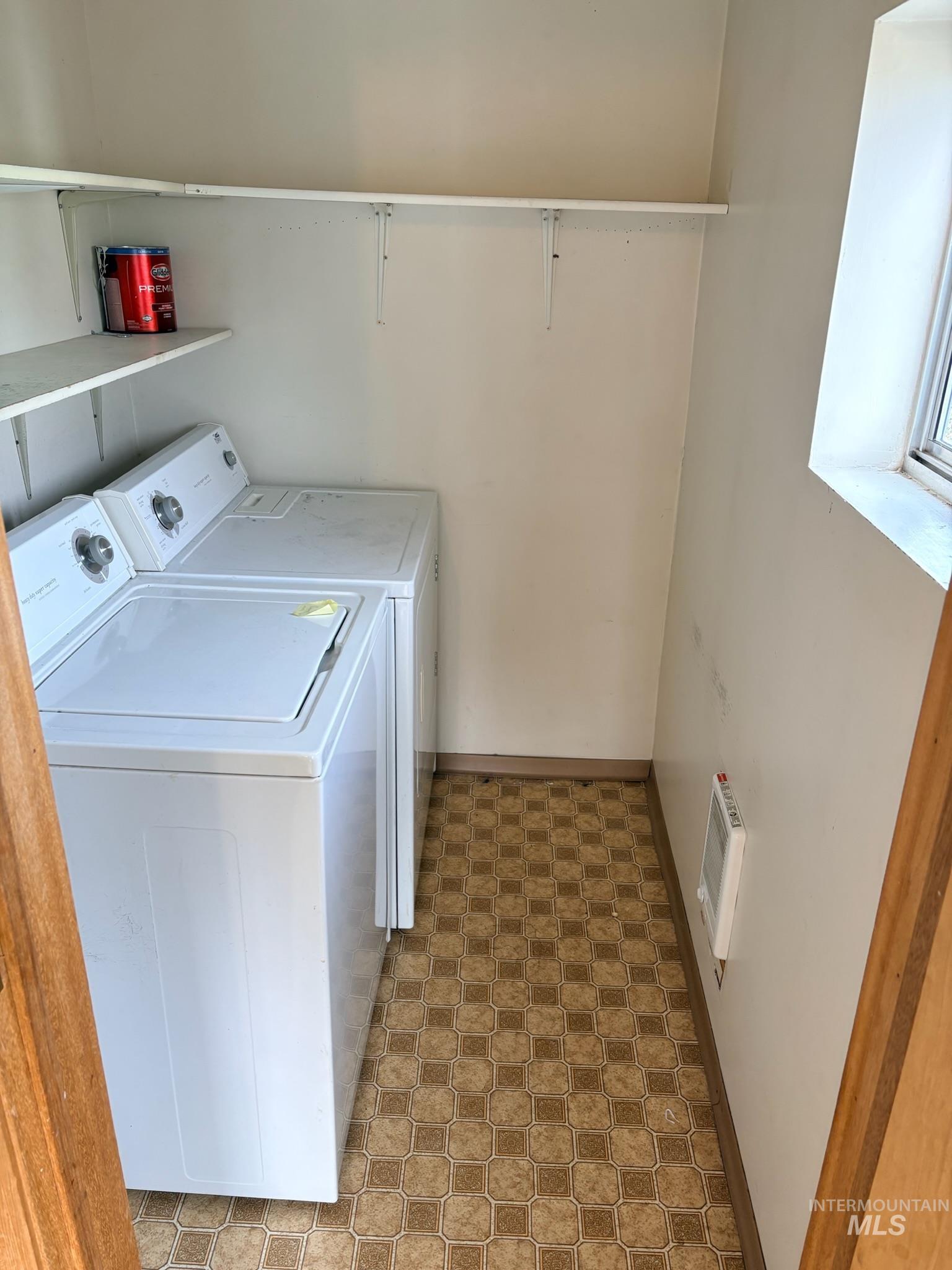 627 SW 3rd St., Fruitland, Idaho 83619, 3 Bedrooms, 1.5 Bathrooms, Residential For Sale, Price $279,900,MLS 98973218