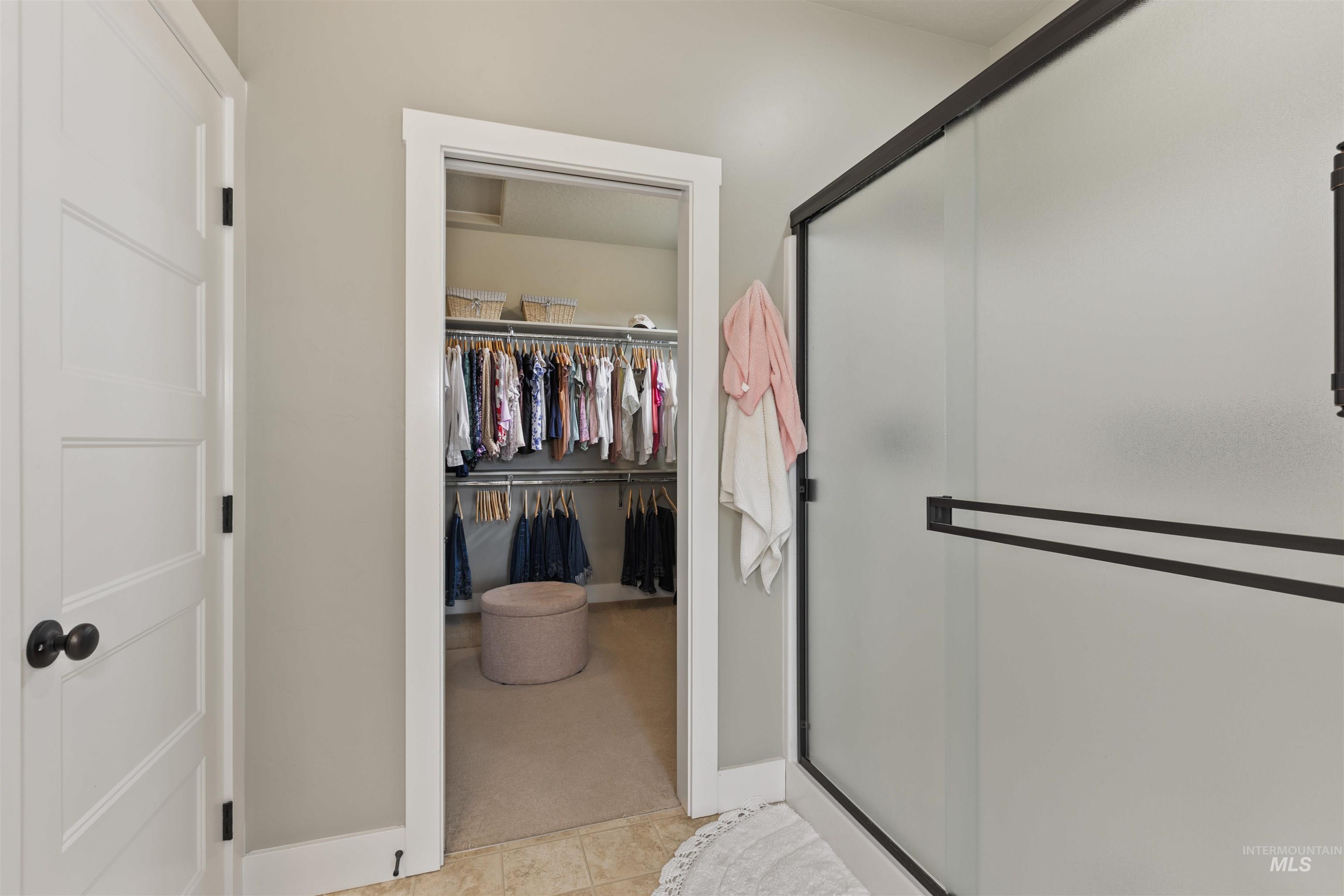 2635 Berglund, Emmett, Idaho 83617, 3 Bedrooms, 3.5 Bathrooms, Residential For Sale, Price $998,000,MLS 98973220