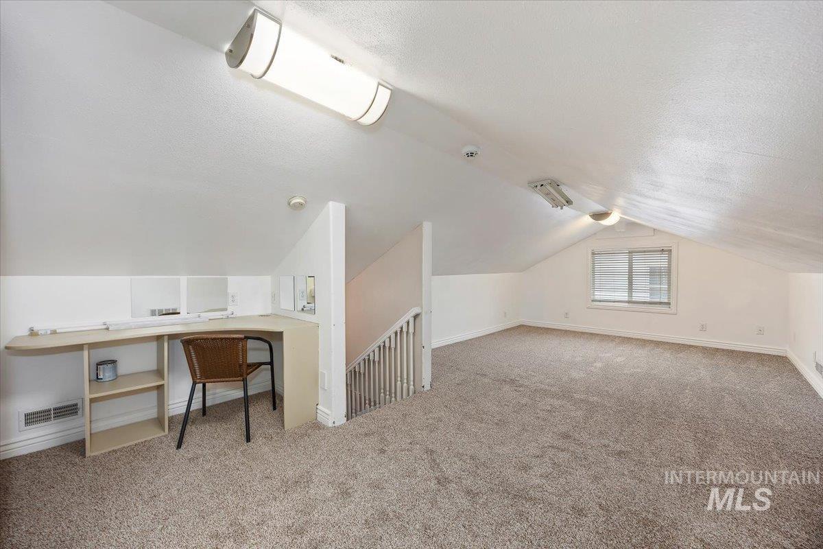 210 7th Ave N, Twin Falls, Idaho 83301, 3 Bedrooms, 2 Bathrooms, Residential For Sale, Price $309,000,MLS 98973221