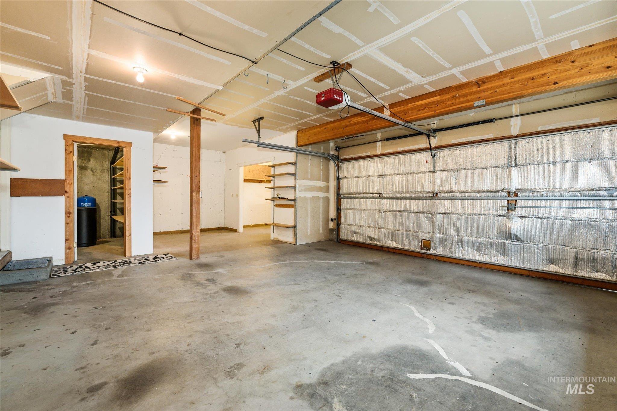 8200 W Spring Creek Way, Boise, Idaho 83714-9667, 3 Bedrooms, 2.5 Bathrooms, Residential For Sale, Price $796,000,MLS 98973222